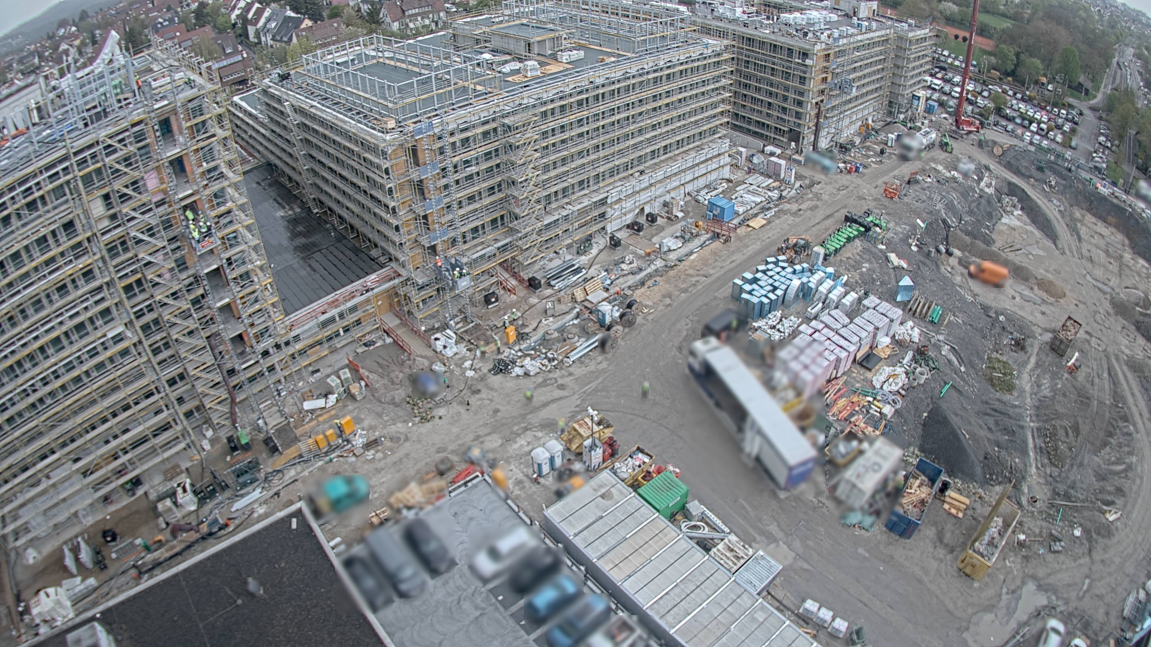 15.04.2025 13:00