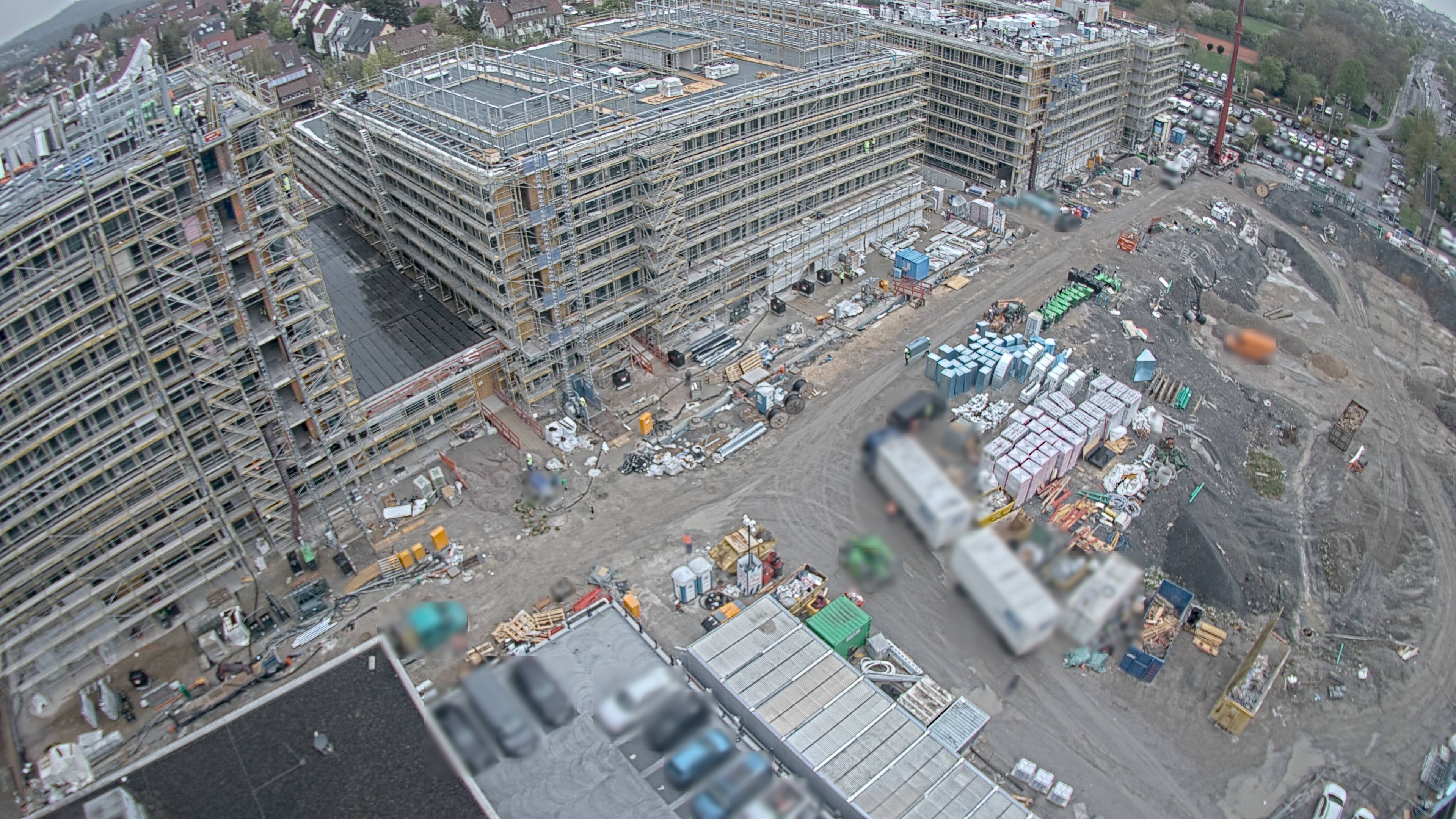 15.04.2025 13:15