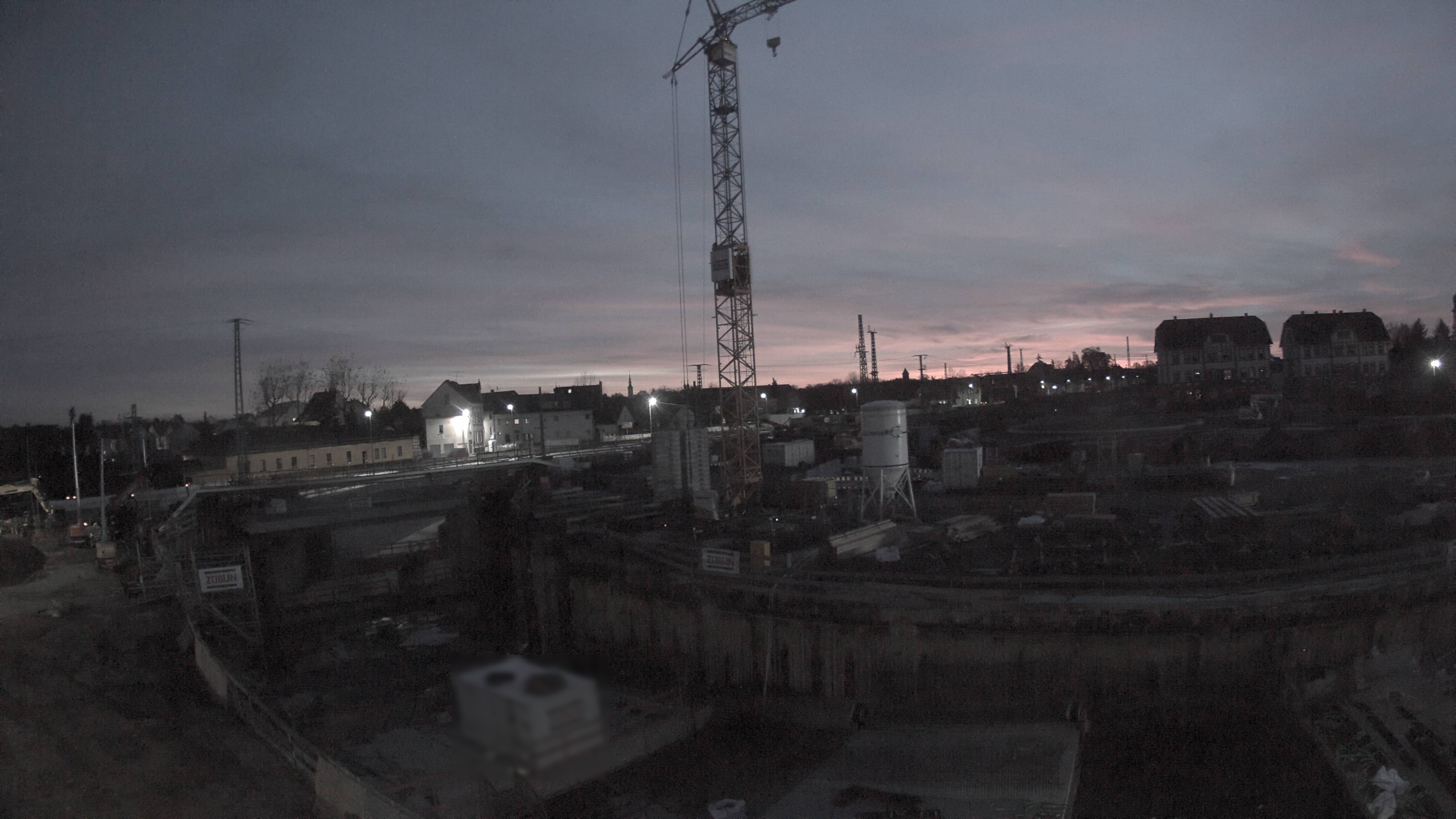 13.11.2025 06:35