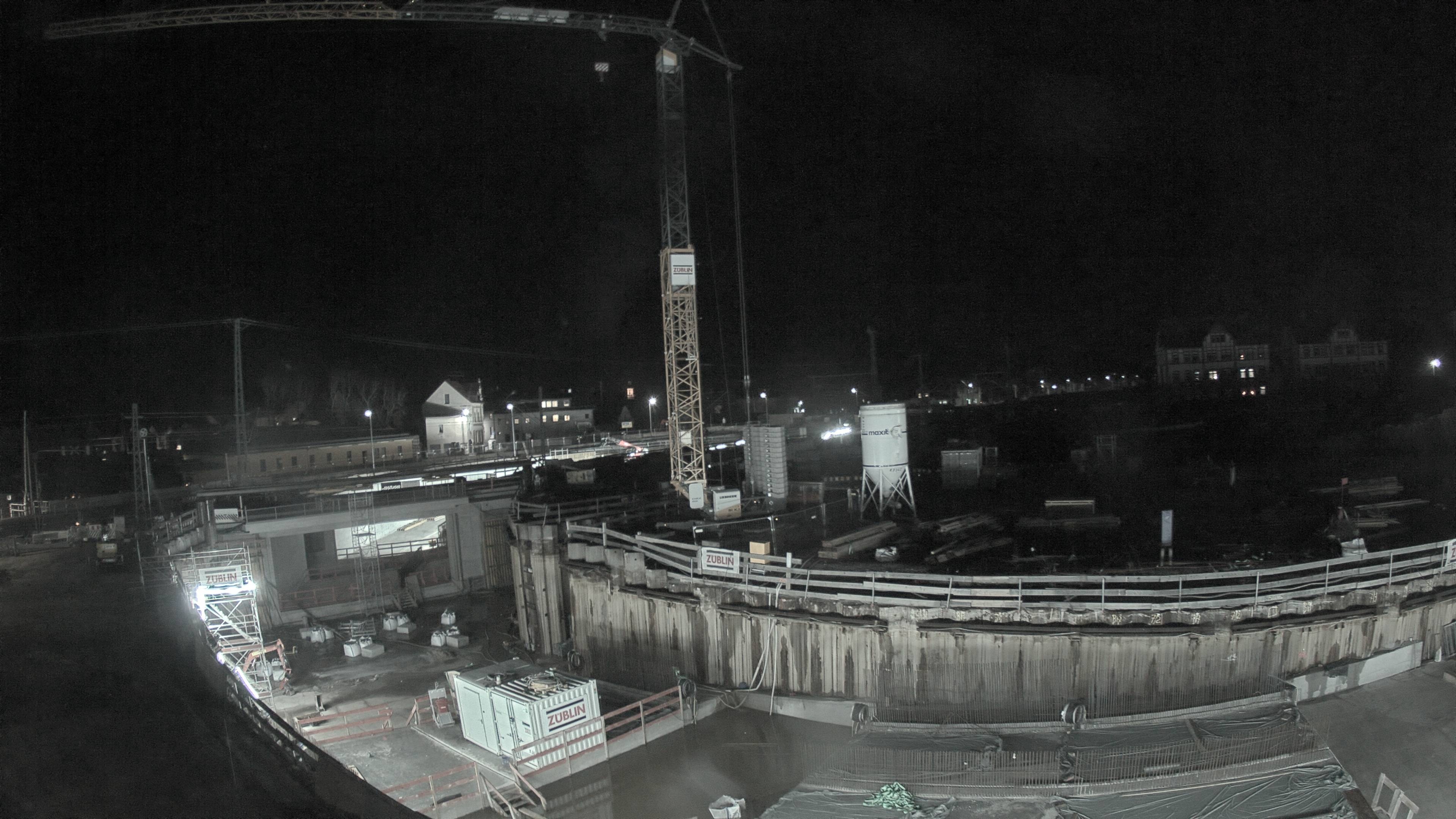 24.11.2025 18:45