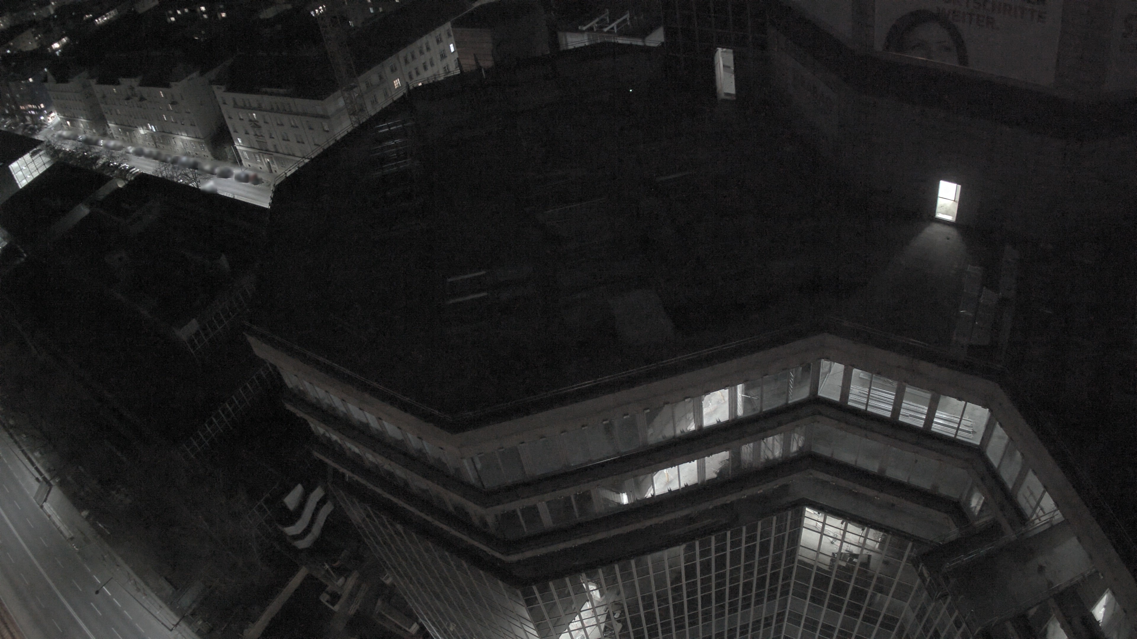21.03.2025 20:45