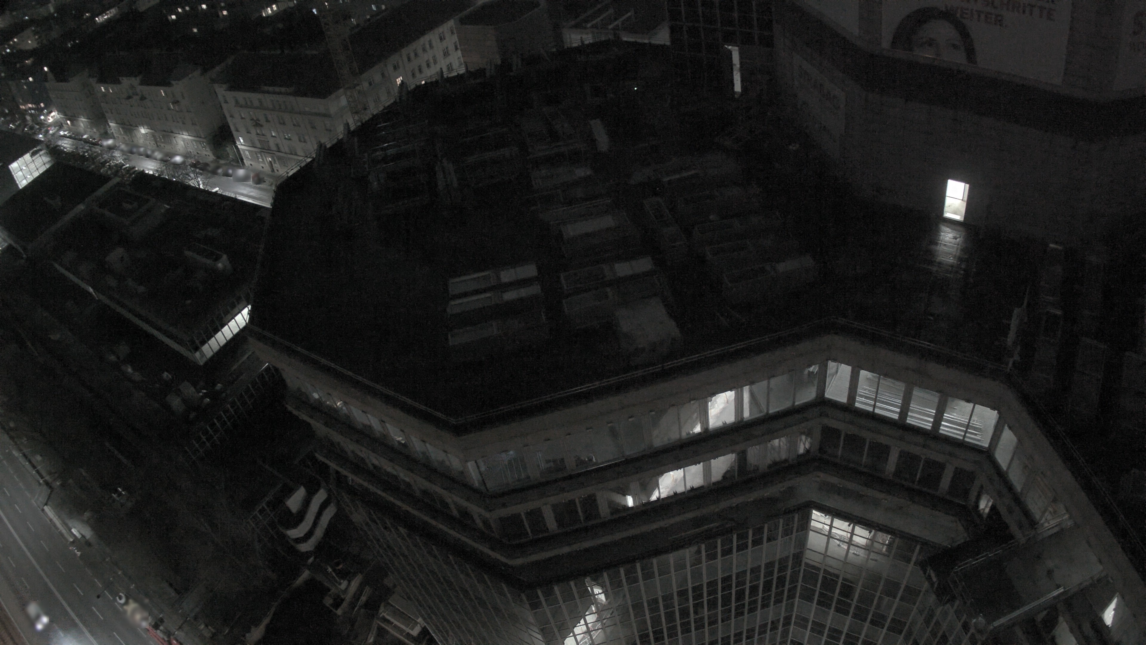28.03.2025 20:40