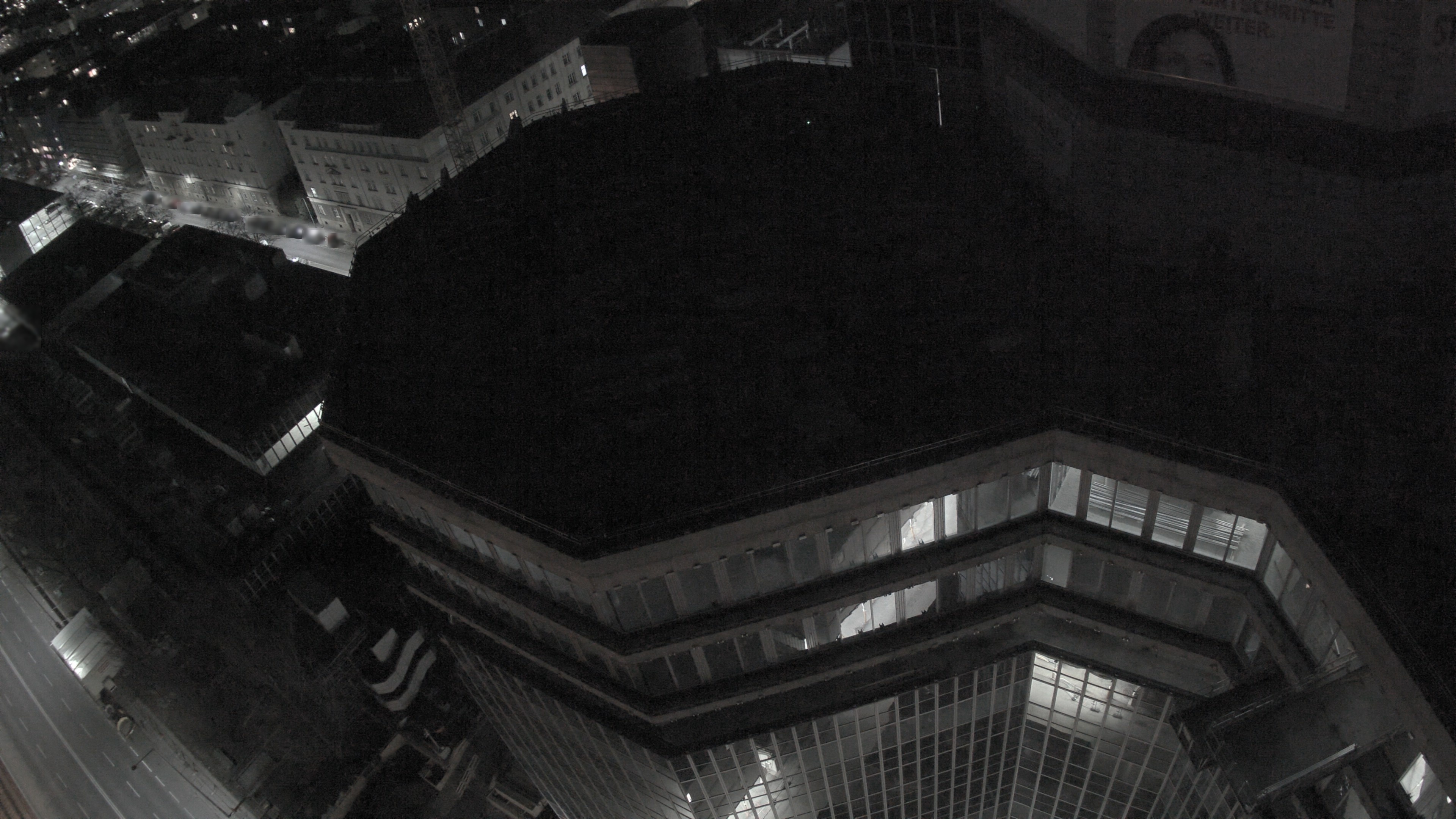 03.04.2025 21:35