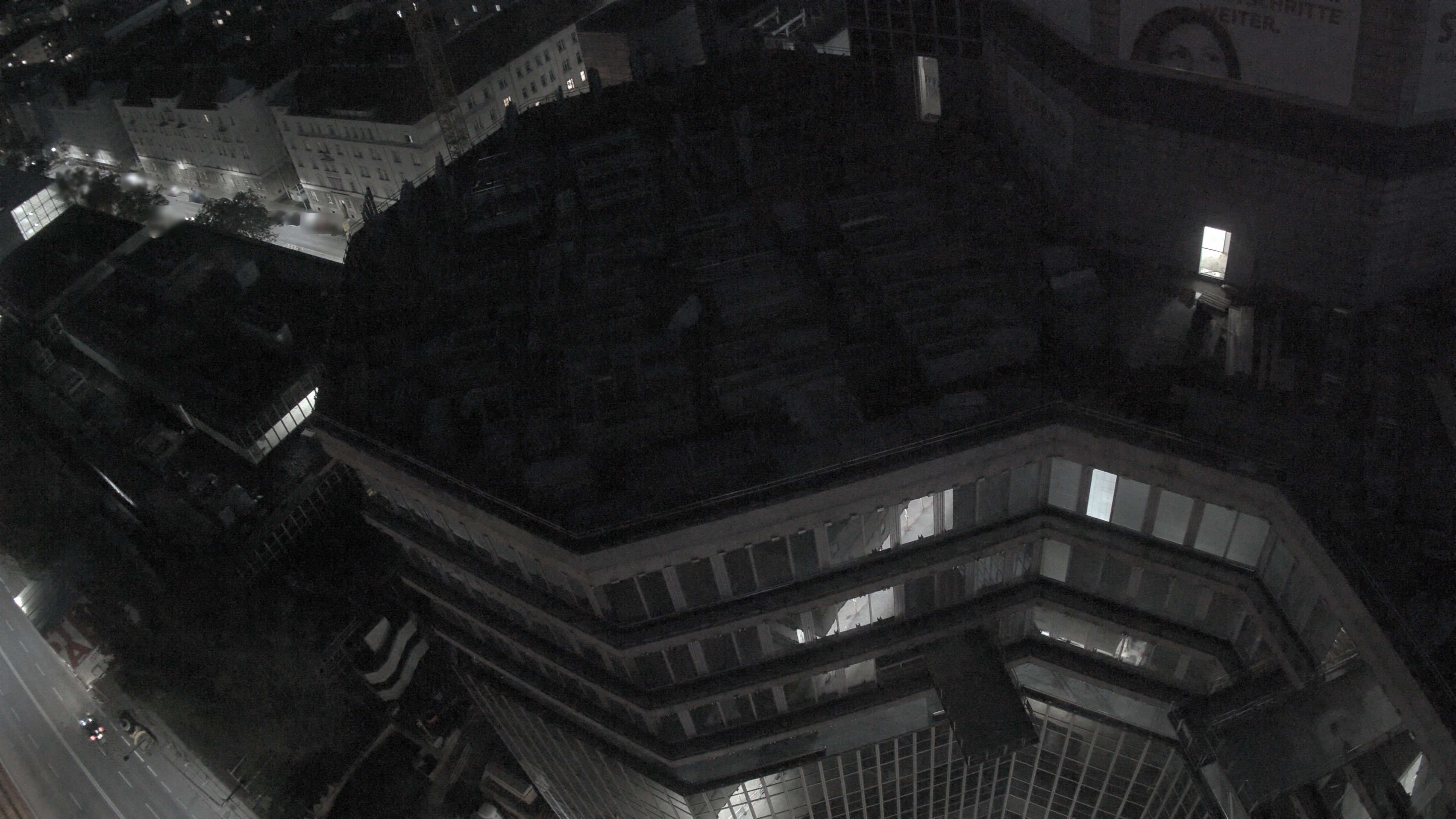 19.04.2025 20:45