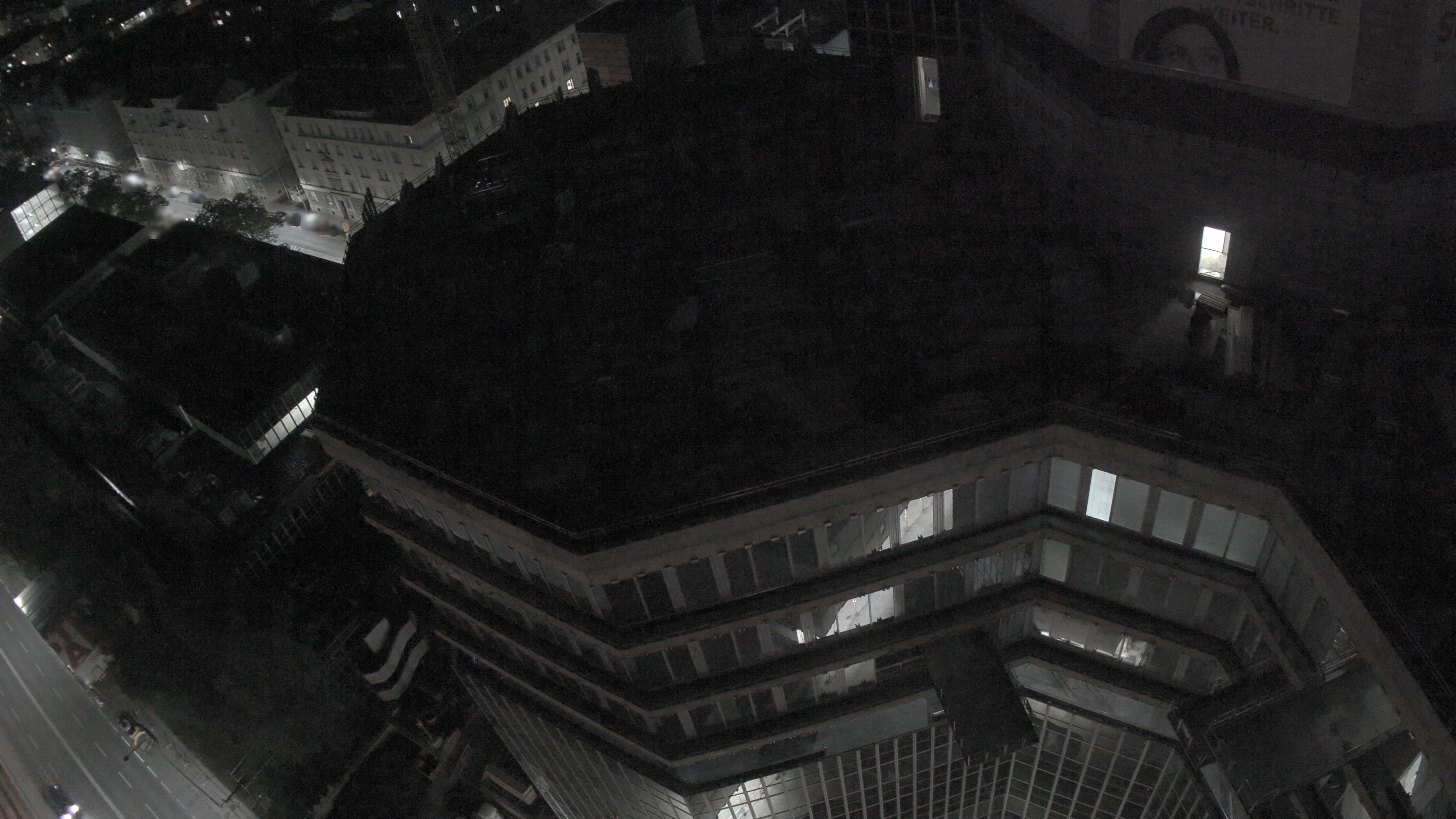 19.04.2025 21:00