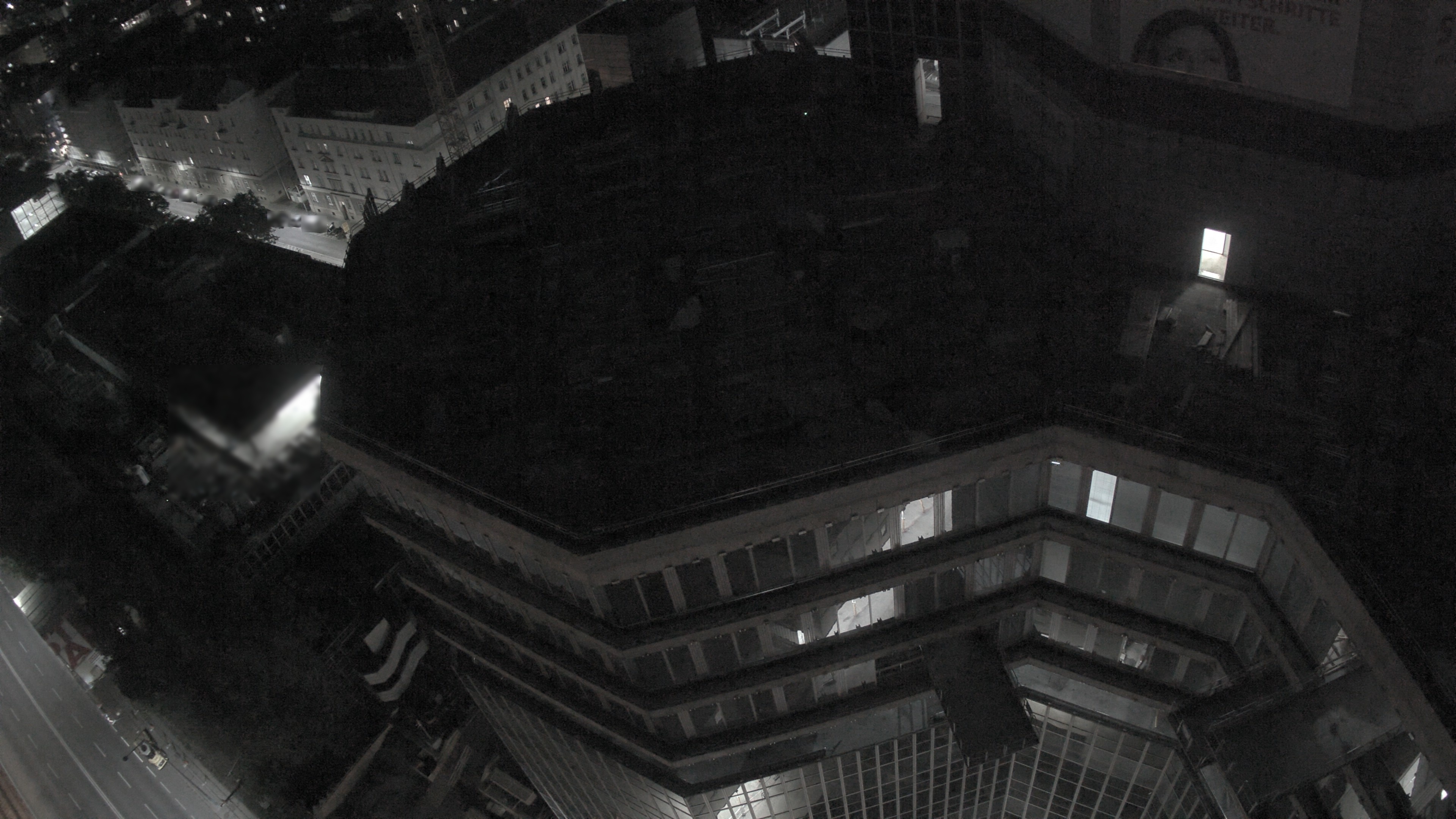 28.04.2025 21:30