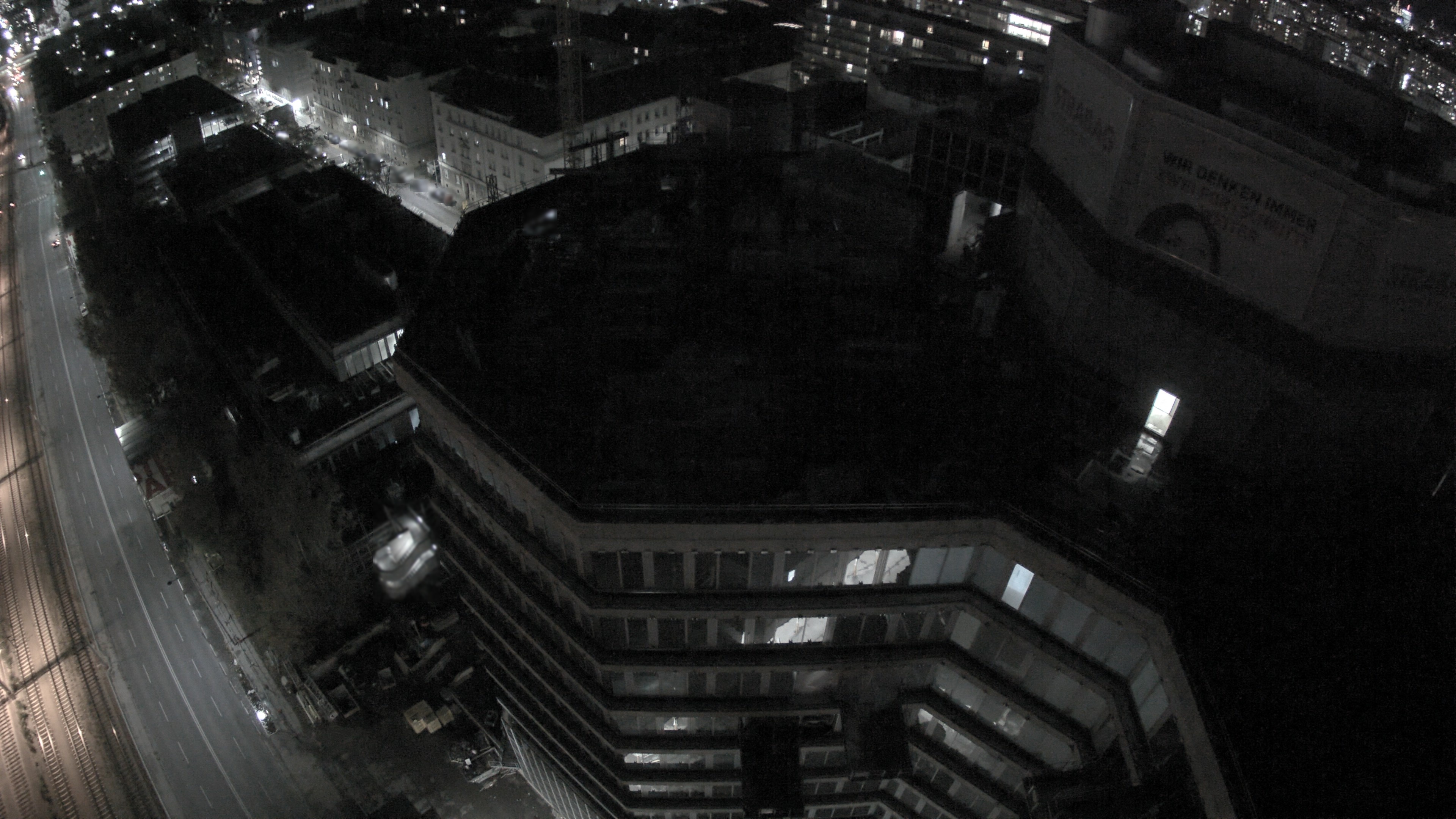 27.10.2025 20:45
