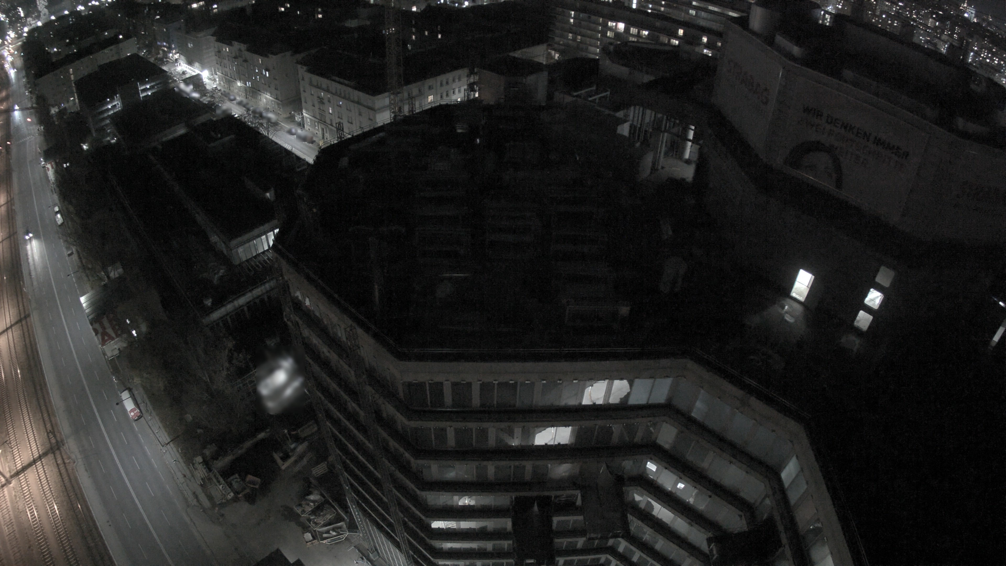 11.11.2025 21:30