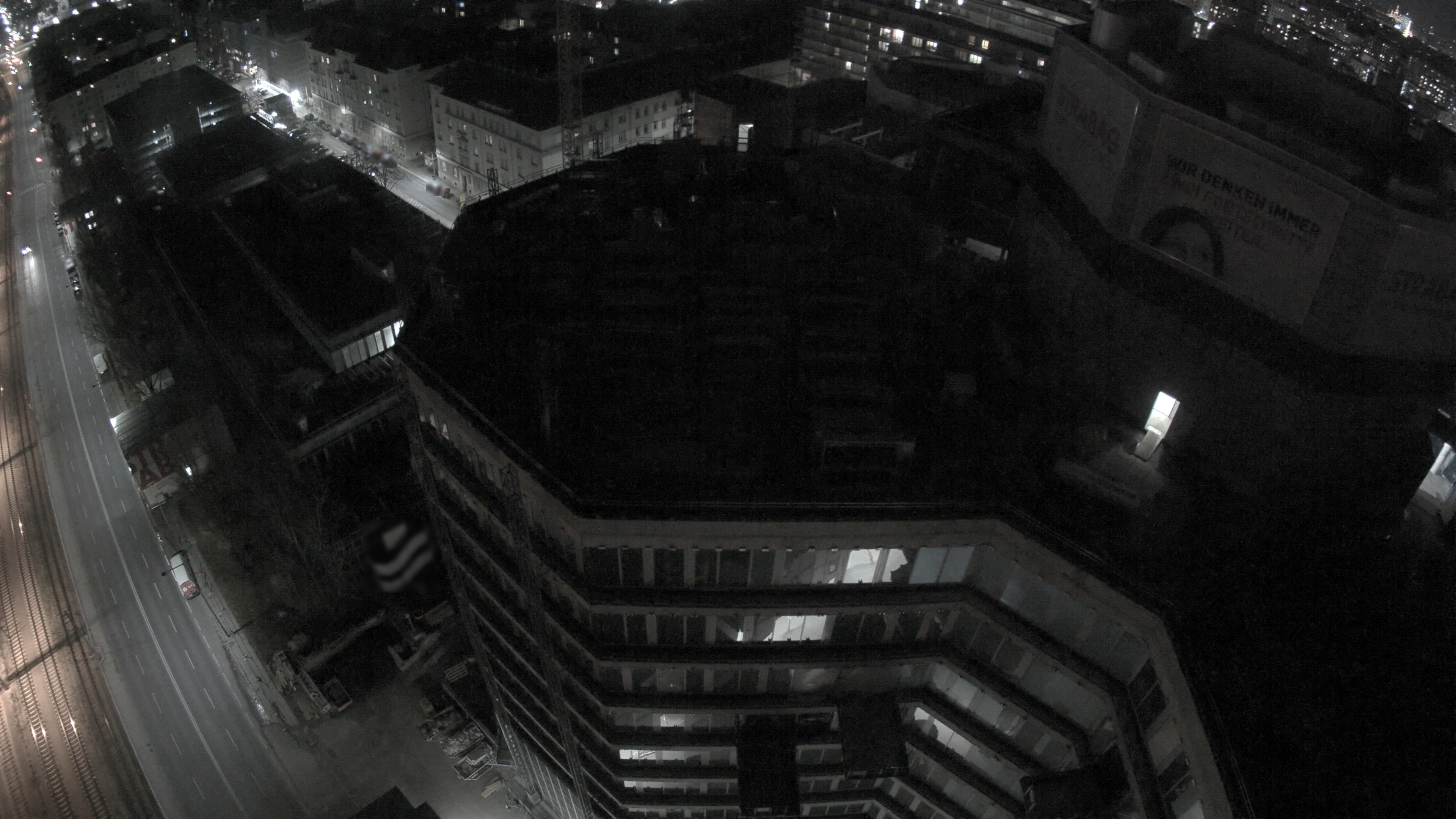 19.11.2025 21:45