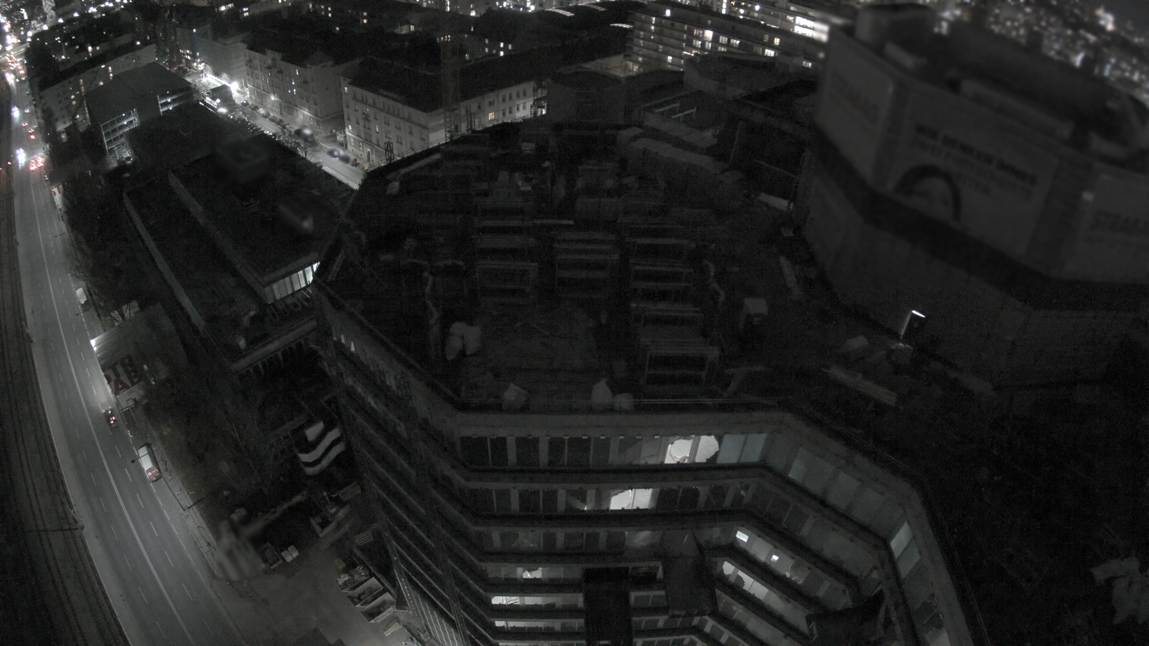 21.11.2025 19:30