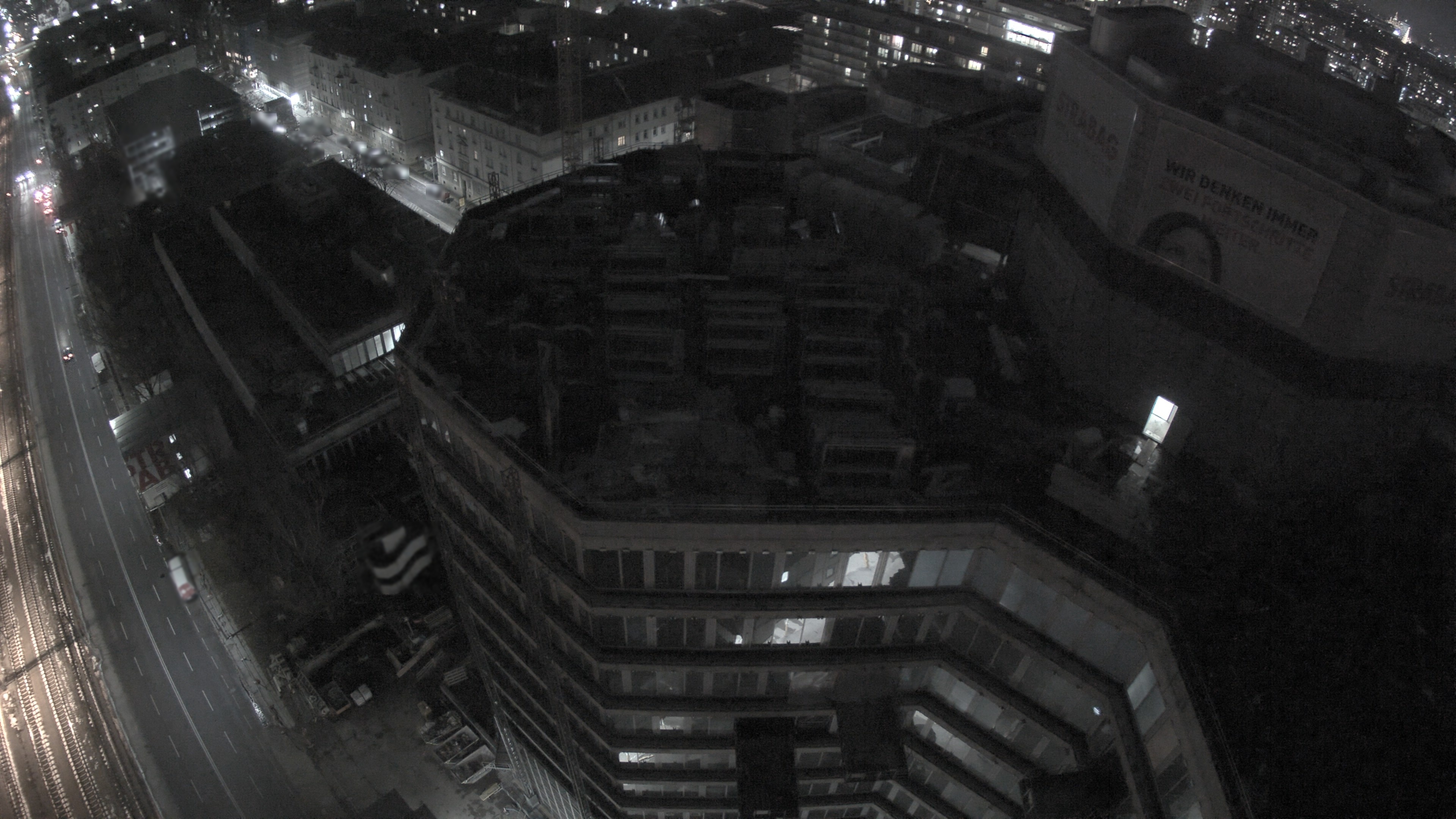 24.11.2025 20:40