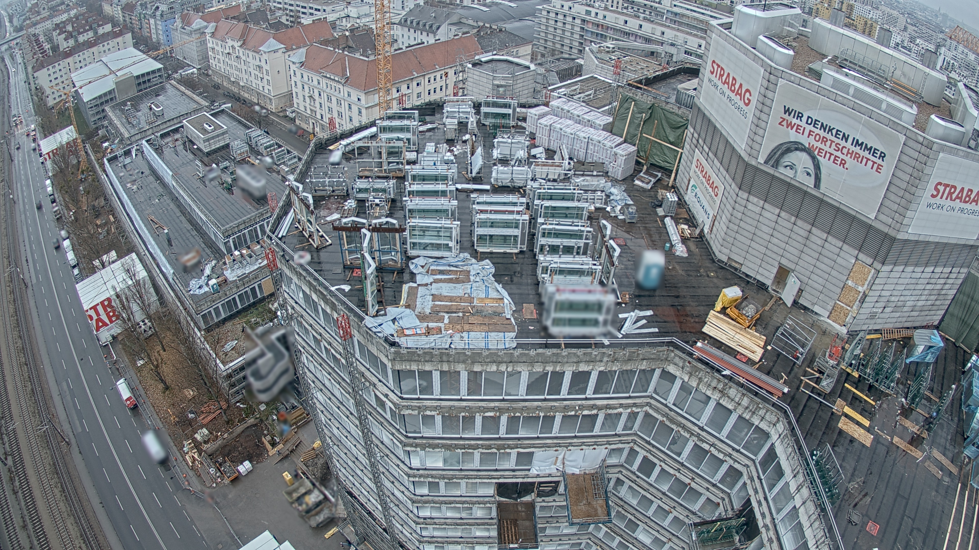 25.11.2025 13:30