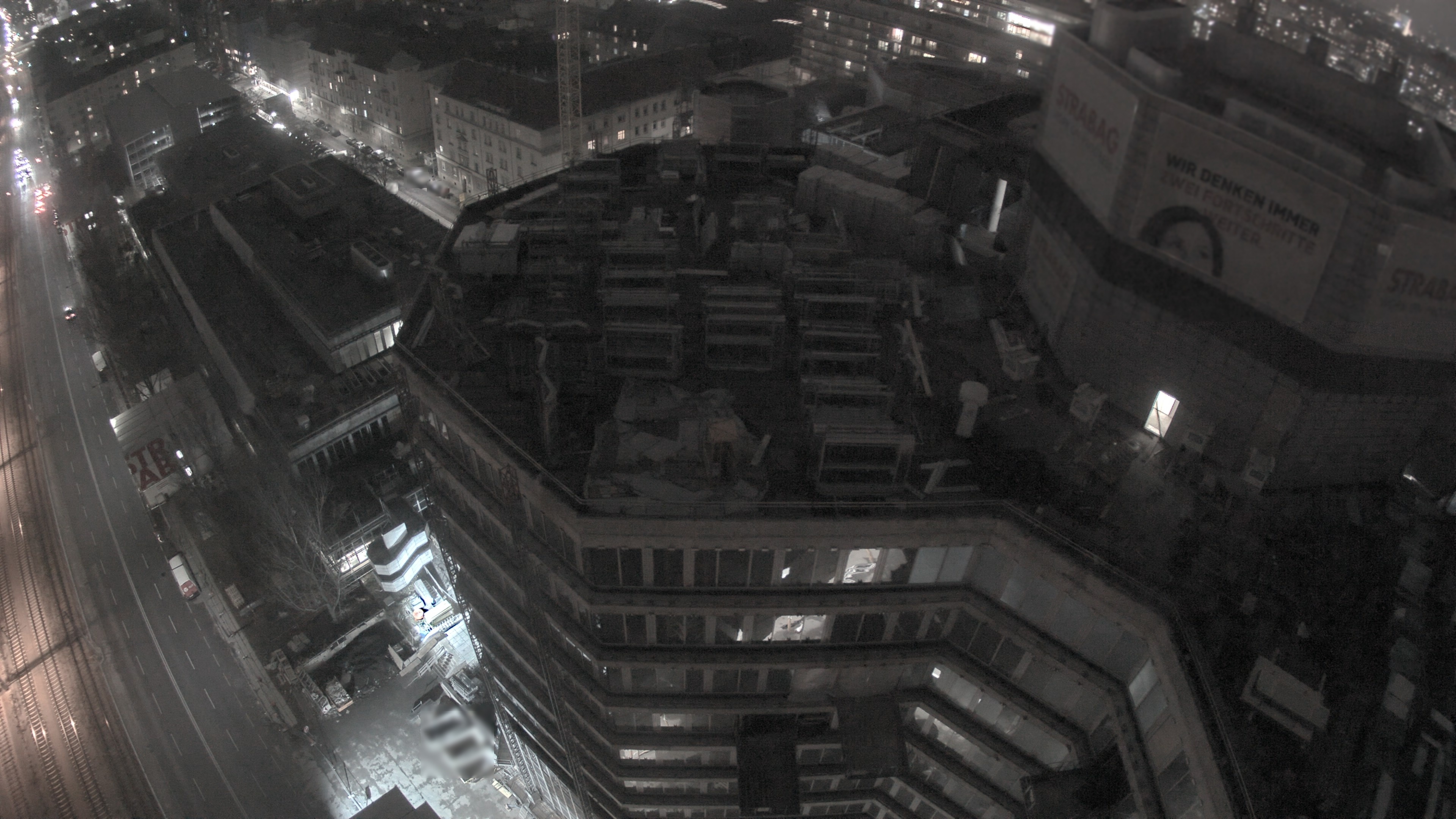 03.12.2025 18:45