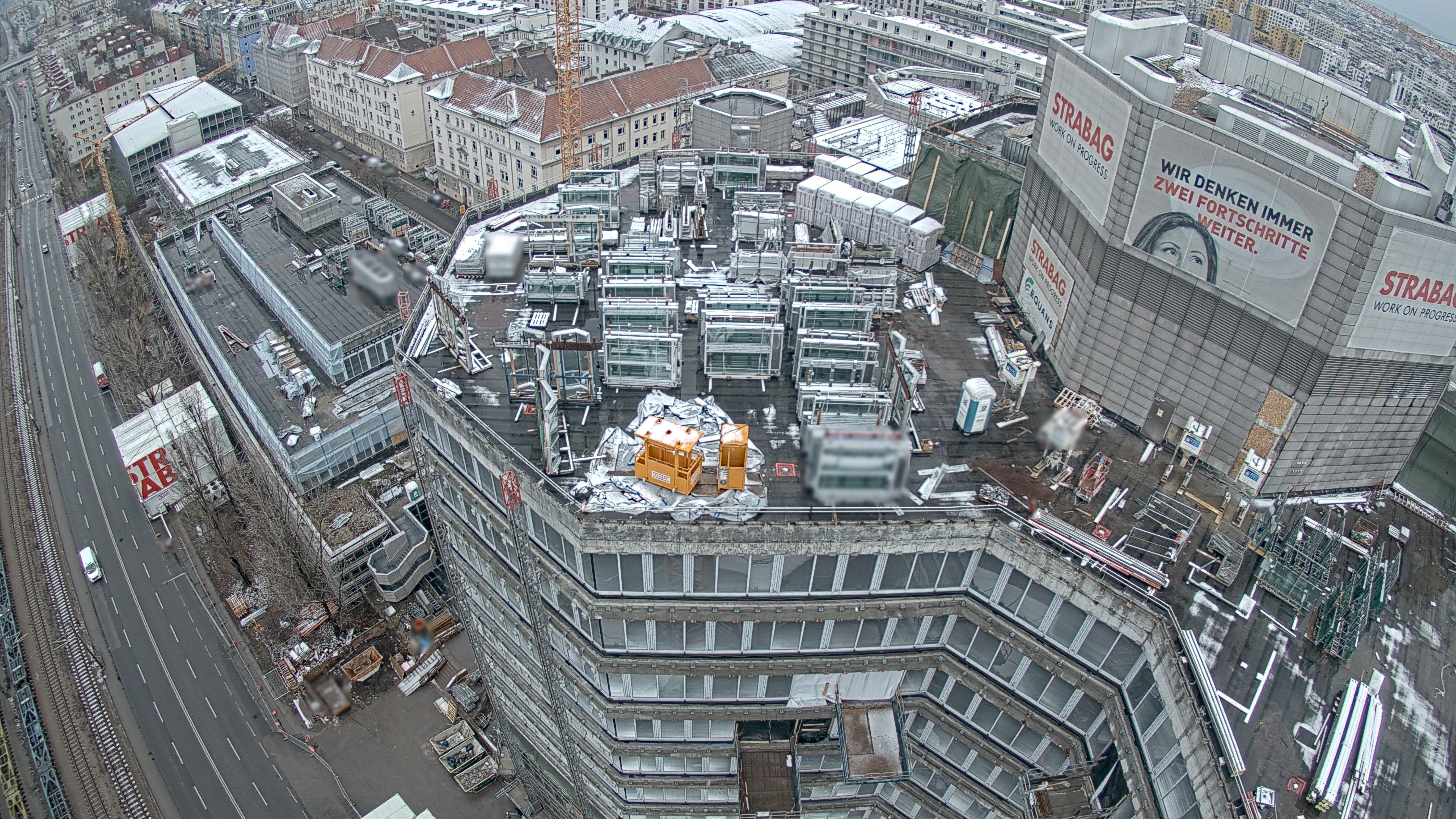 24.12.2025 13:30