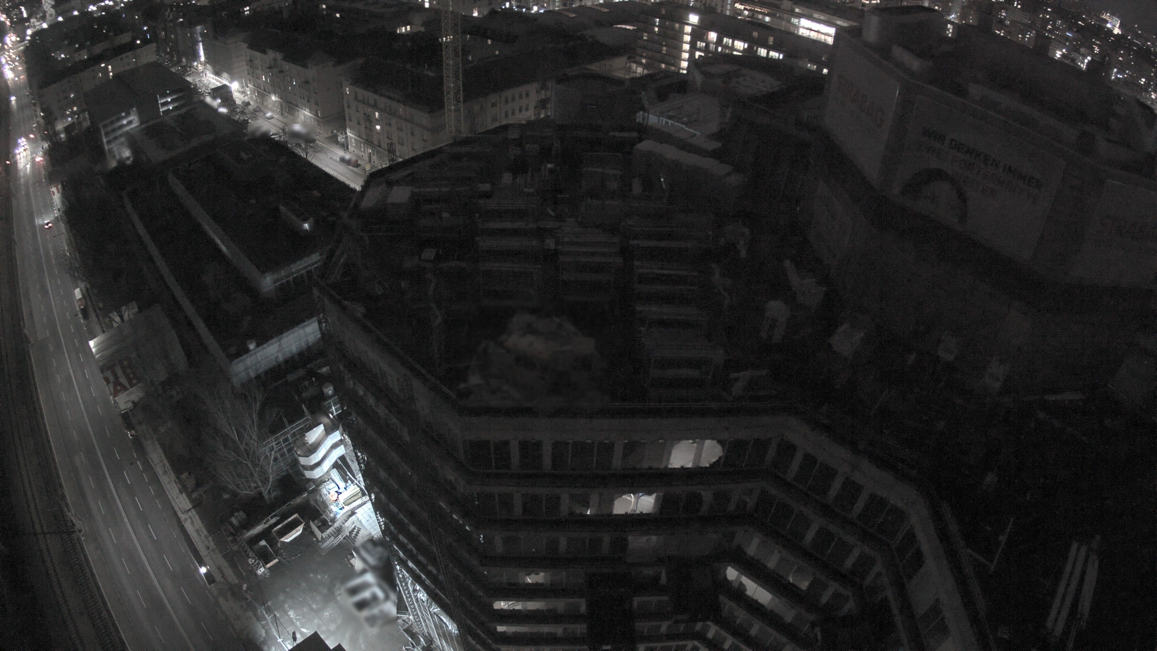 24.12.2025 18:30