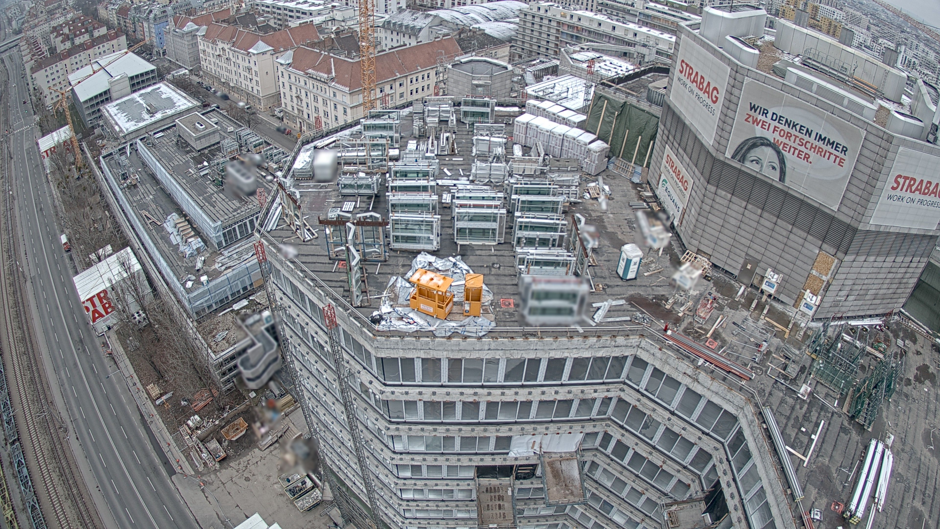 25.12.2025 08:30