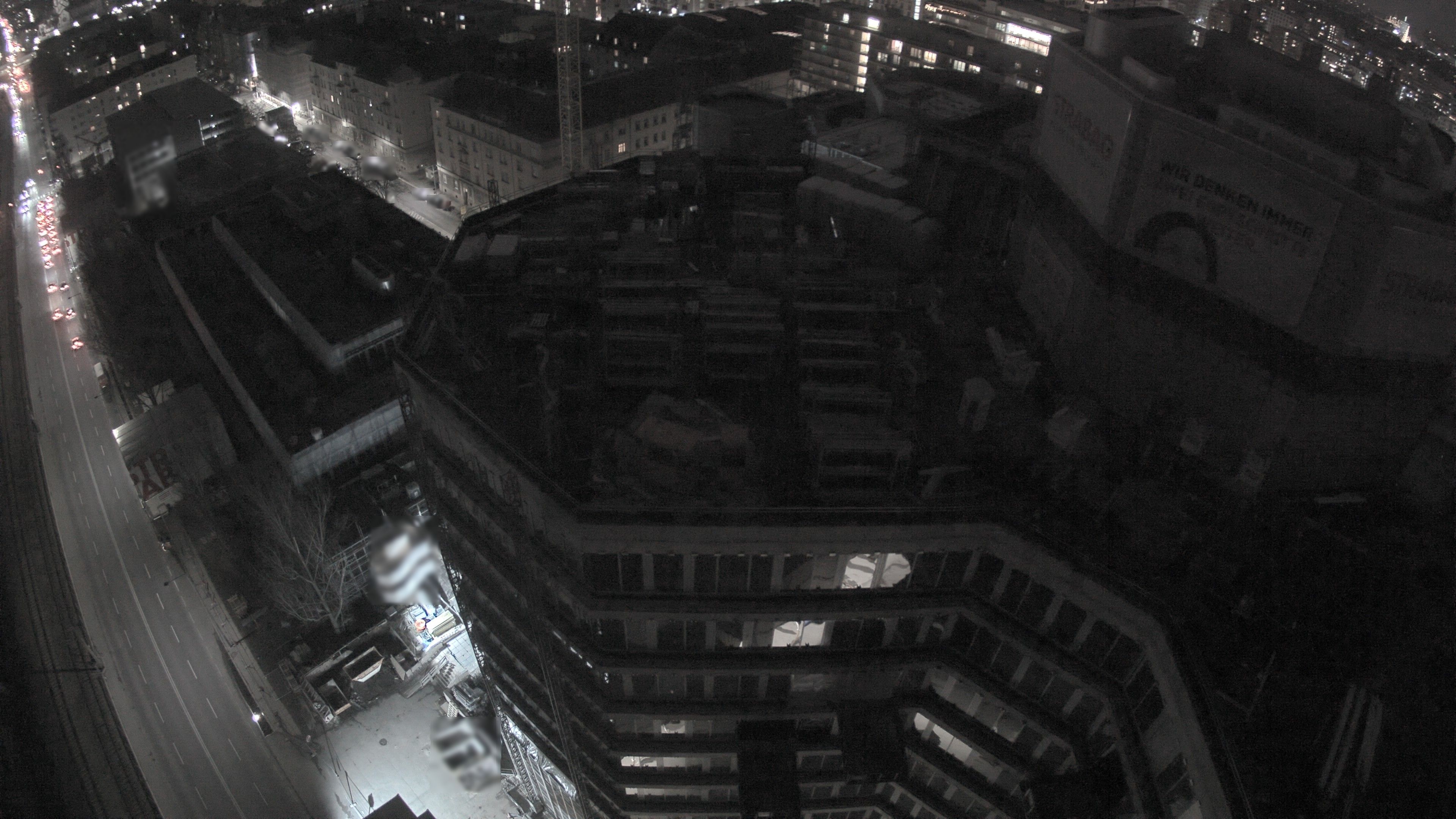 25.12.2025 18:15