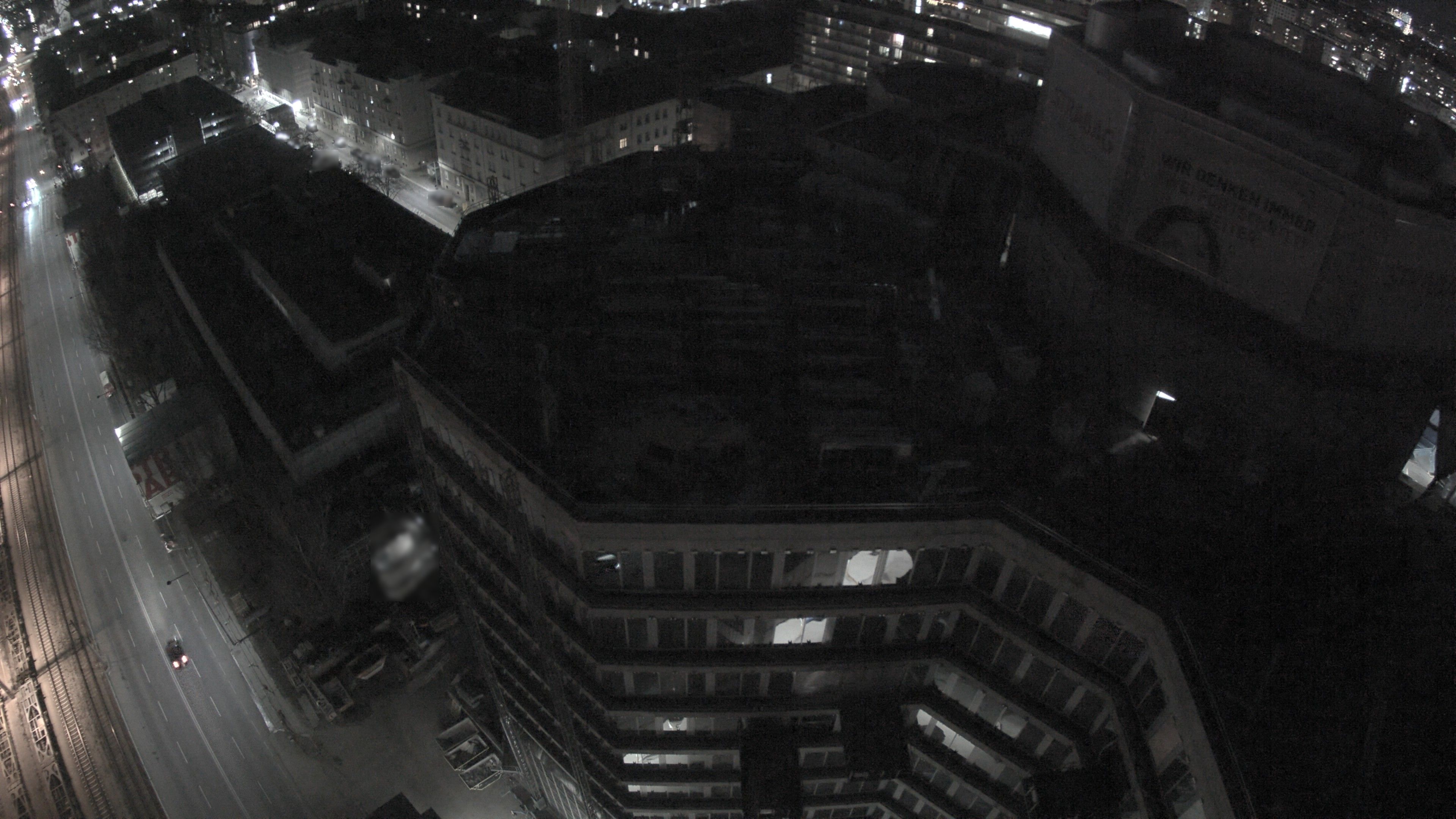 30.12.2025 21:30