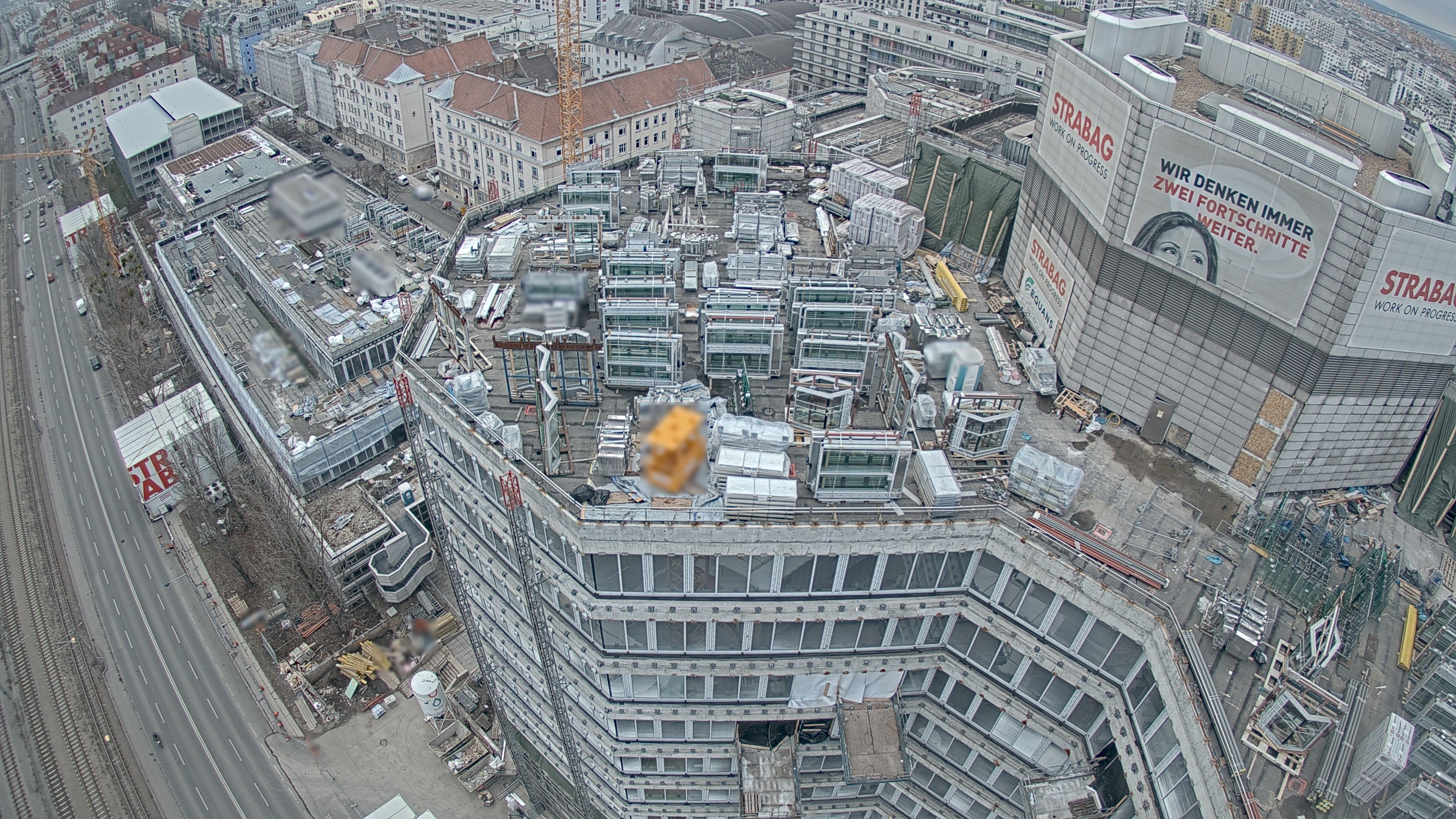 14.02.2026 12:00