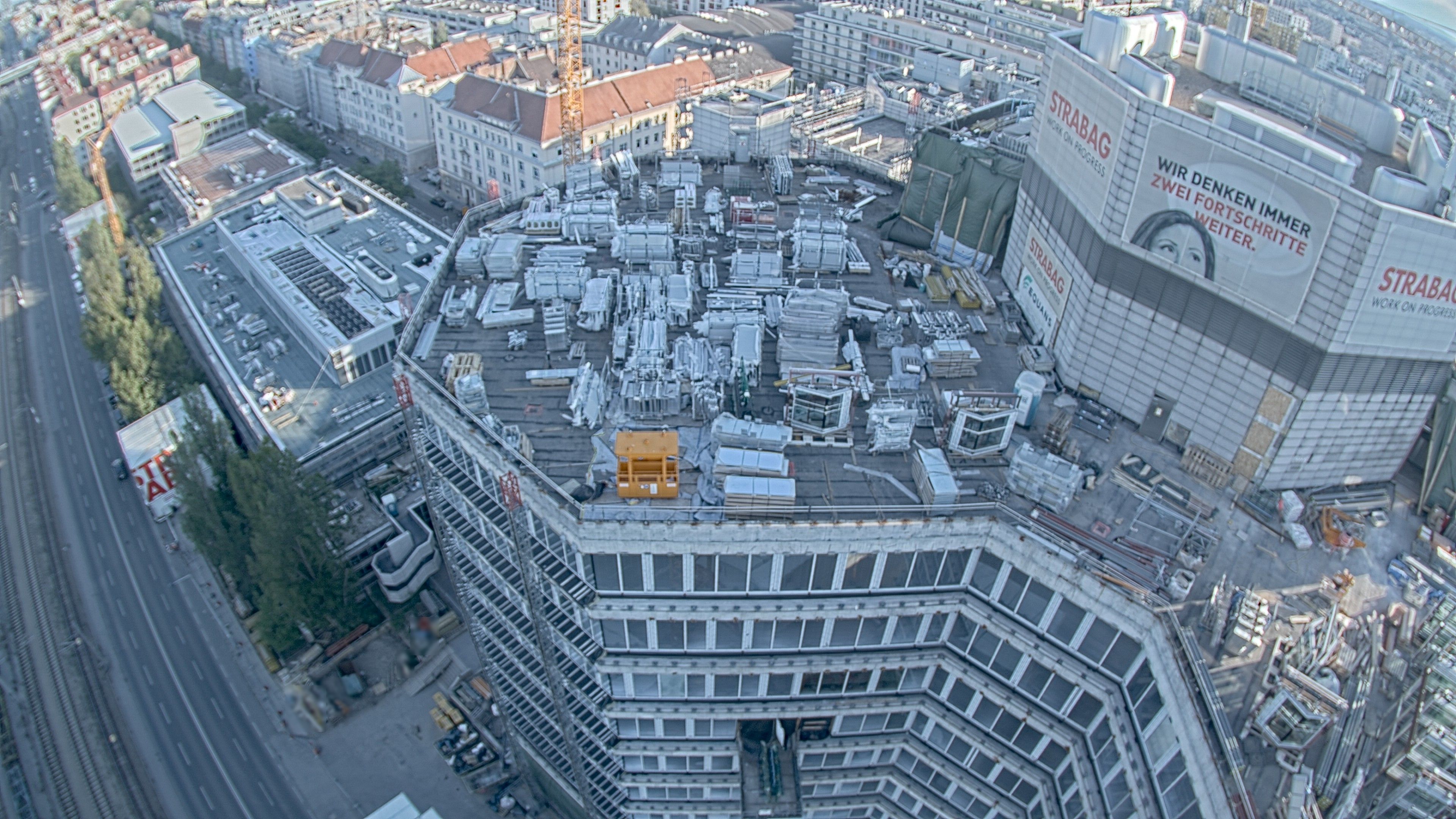 22.04.2026 18:30