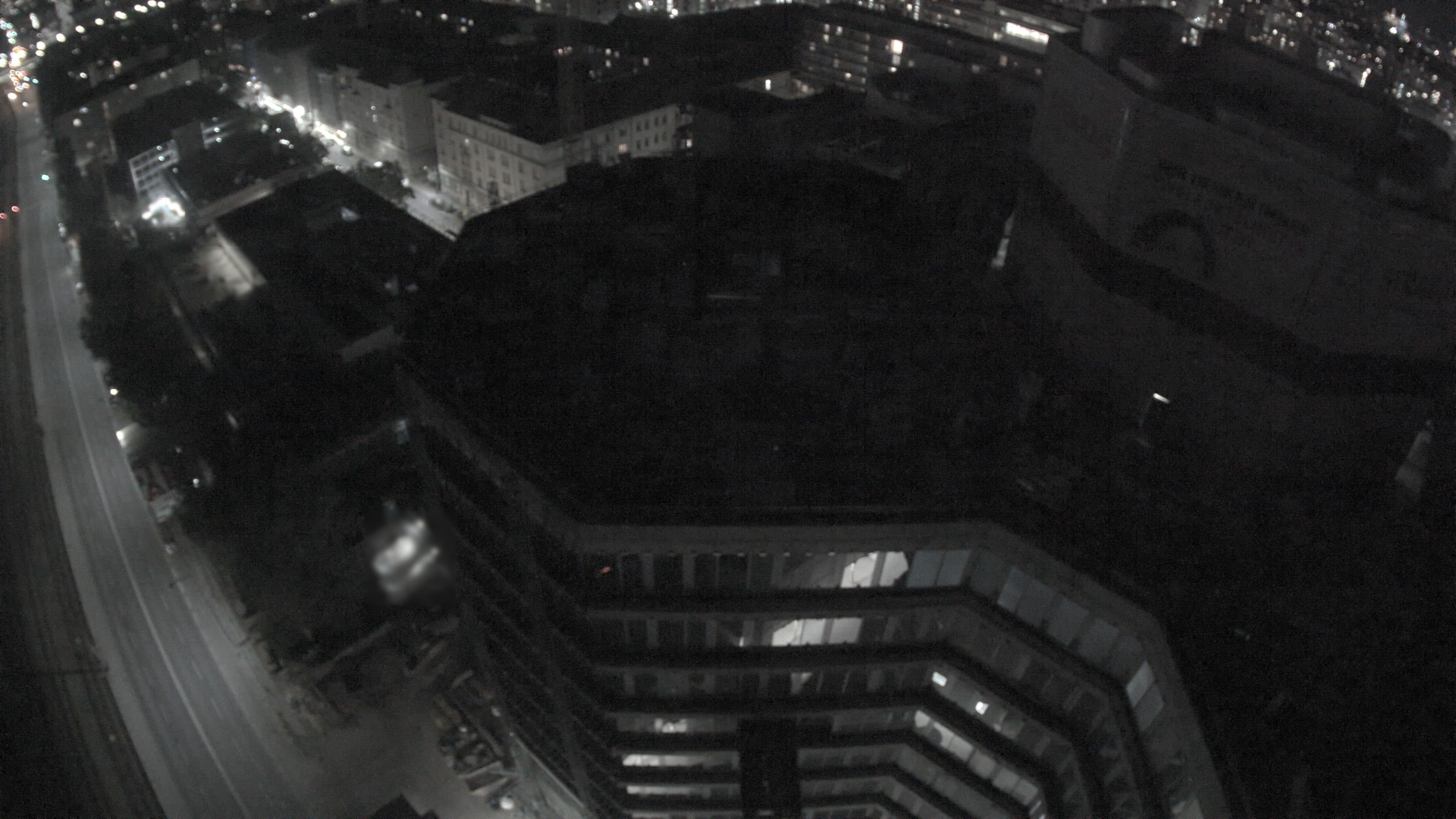 22.04.2026 21:15