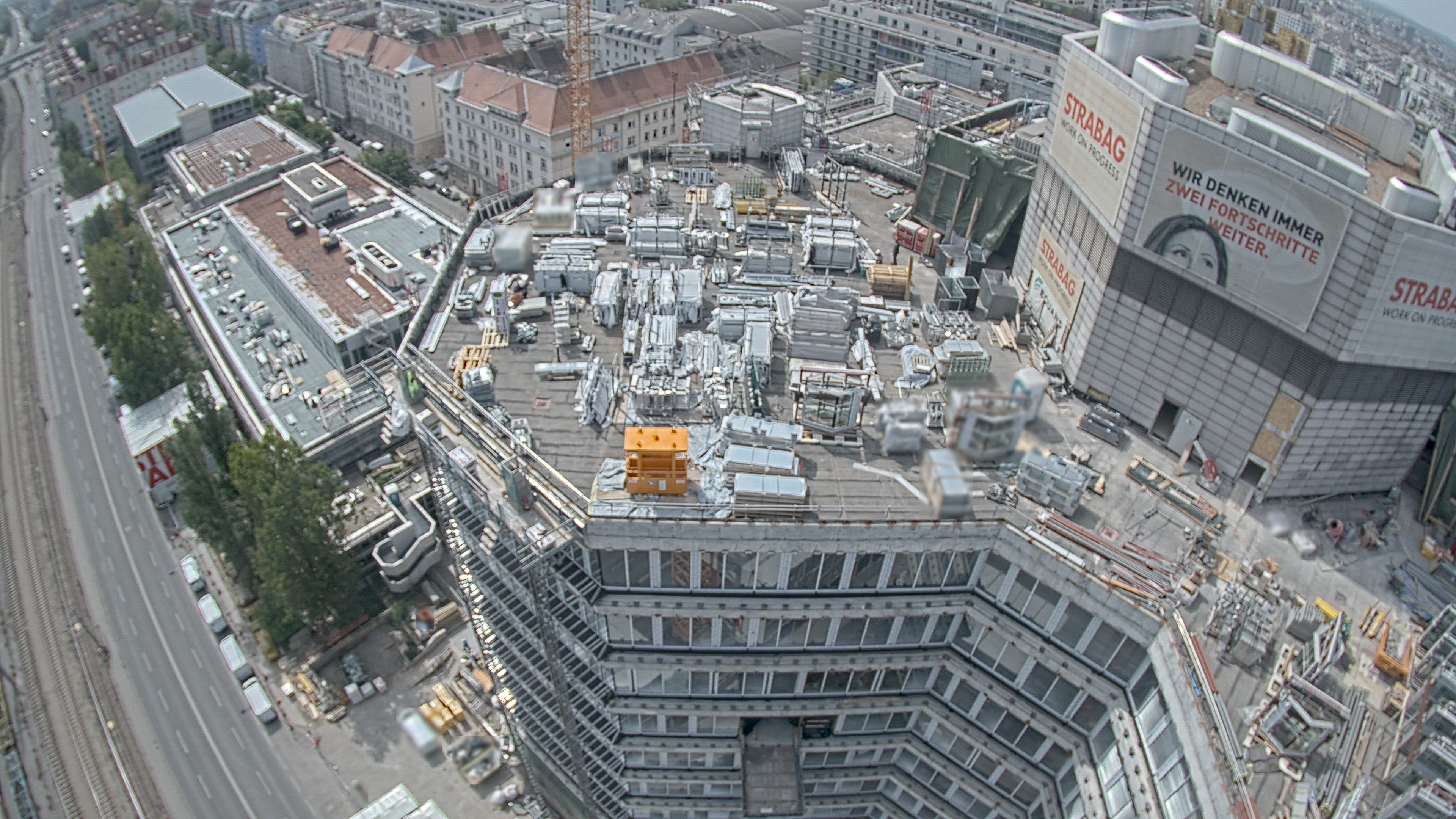 28.04.2026 11:30