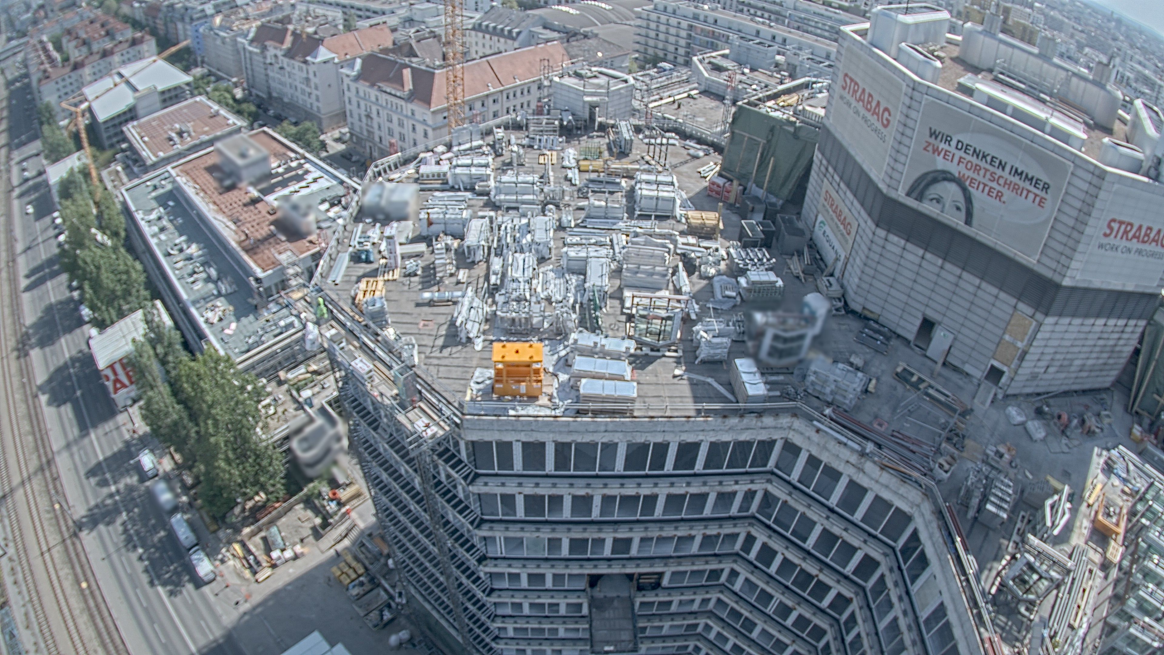 28.04.2026 15:15