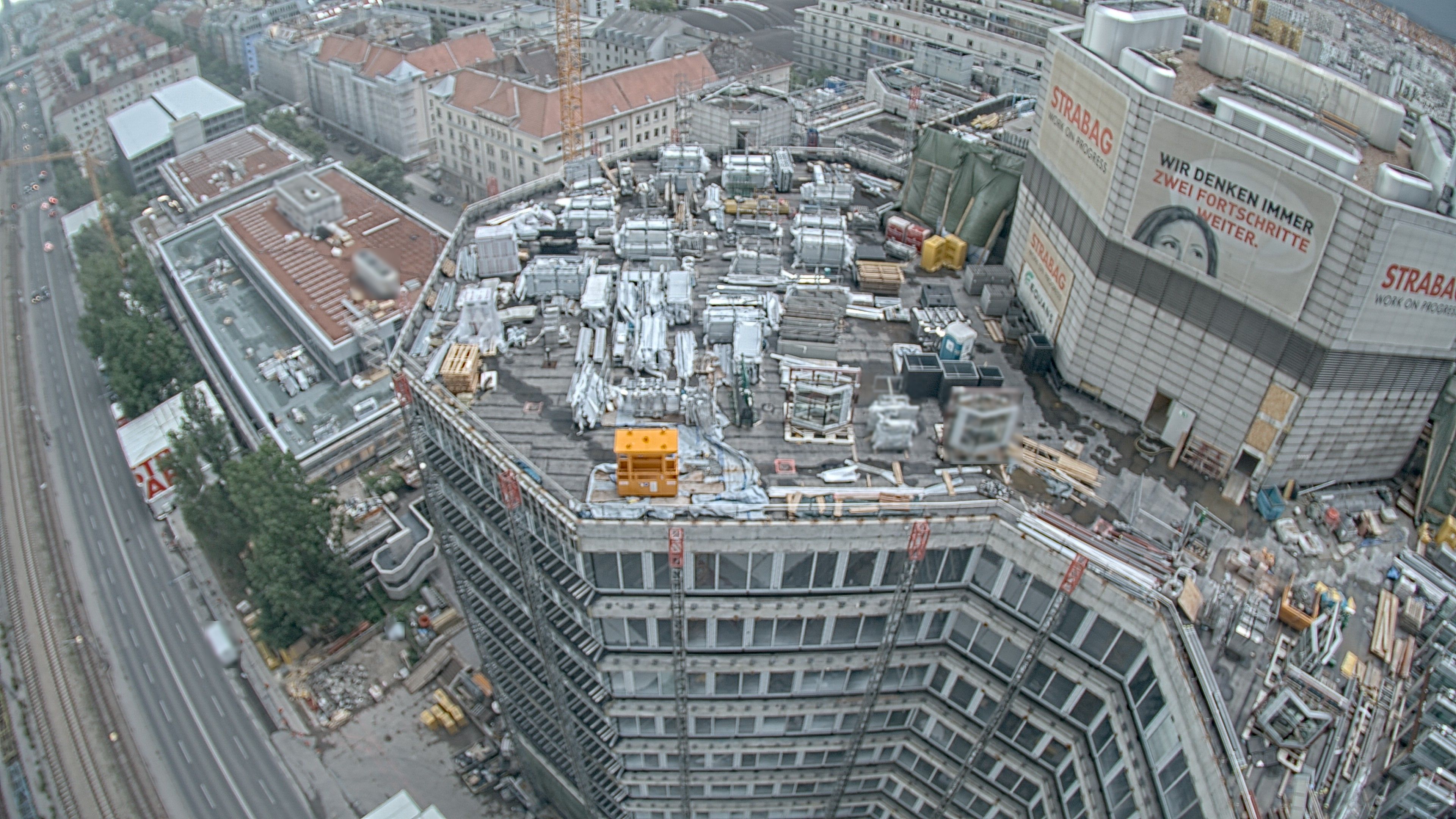 11.05.2026 18:30