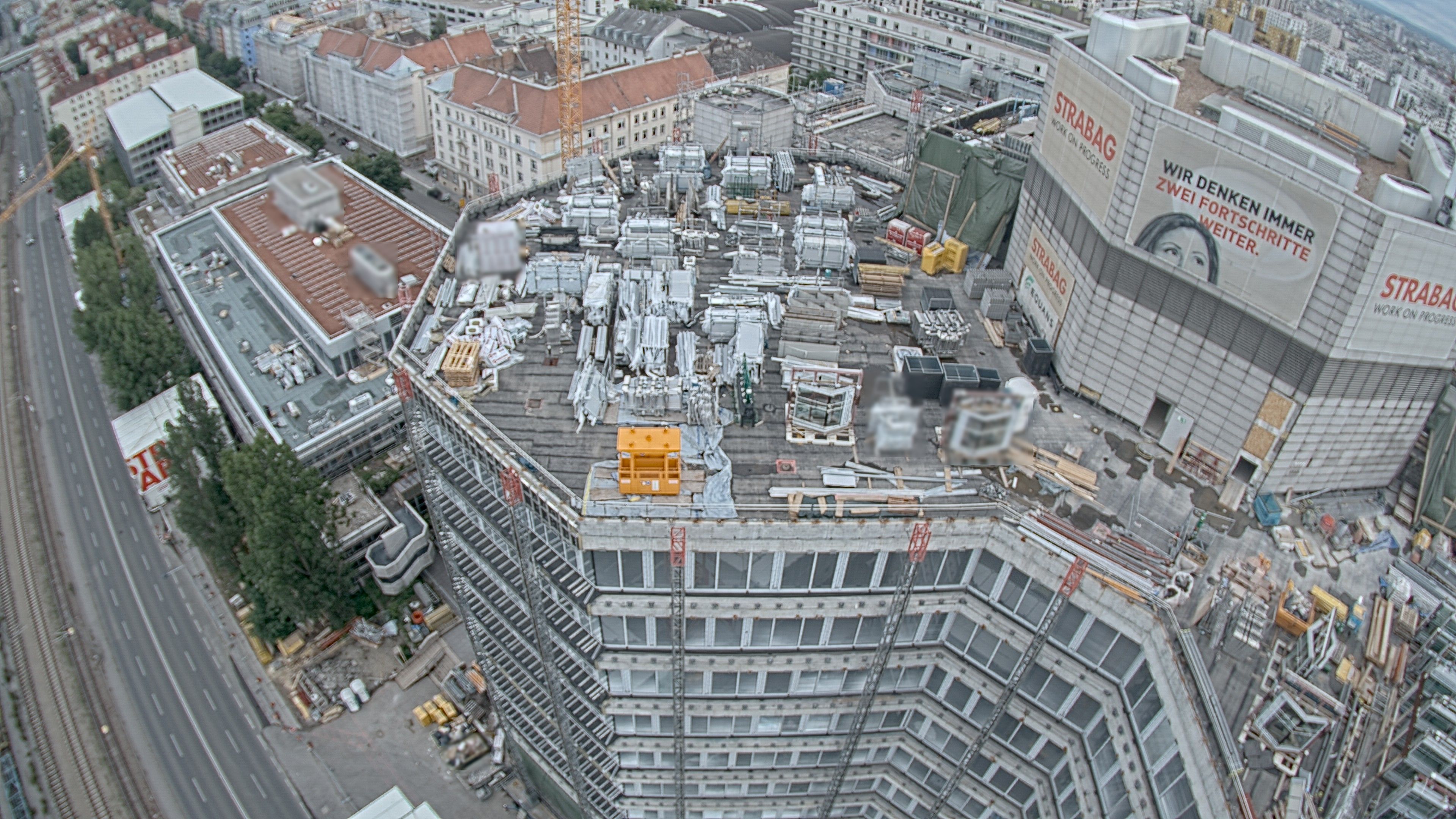 15.05.2026 18:30