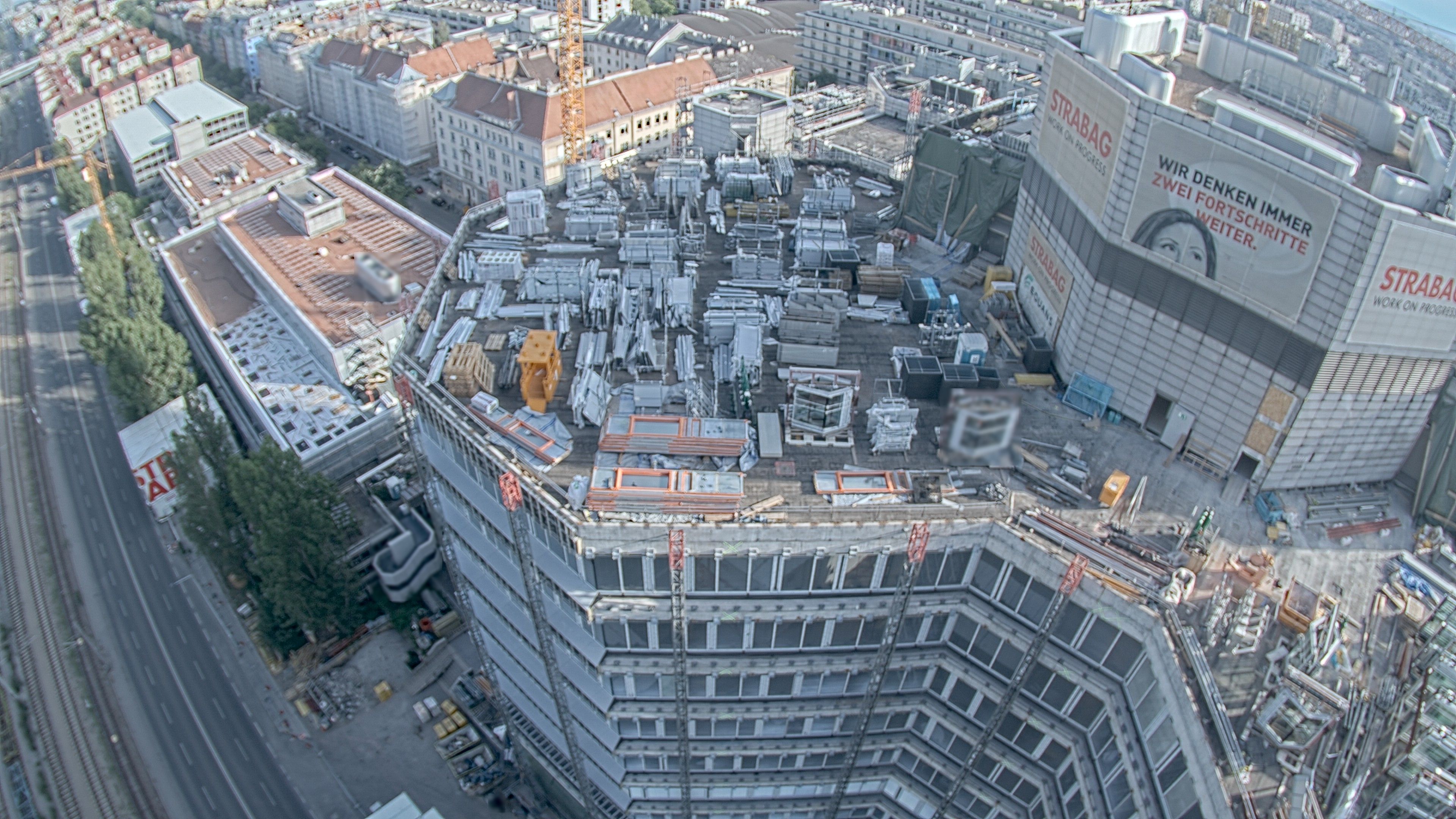 30.05.2026 18:30