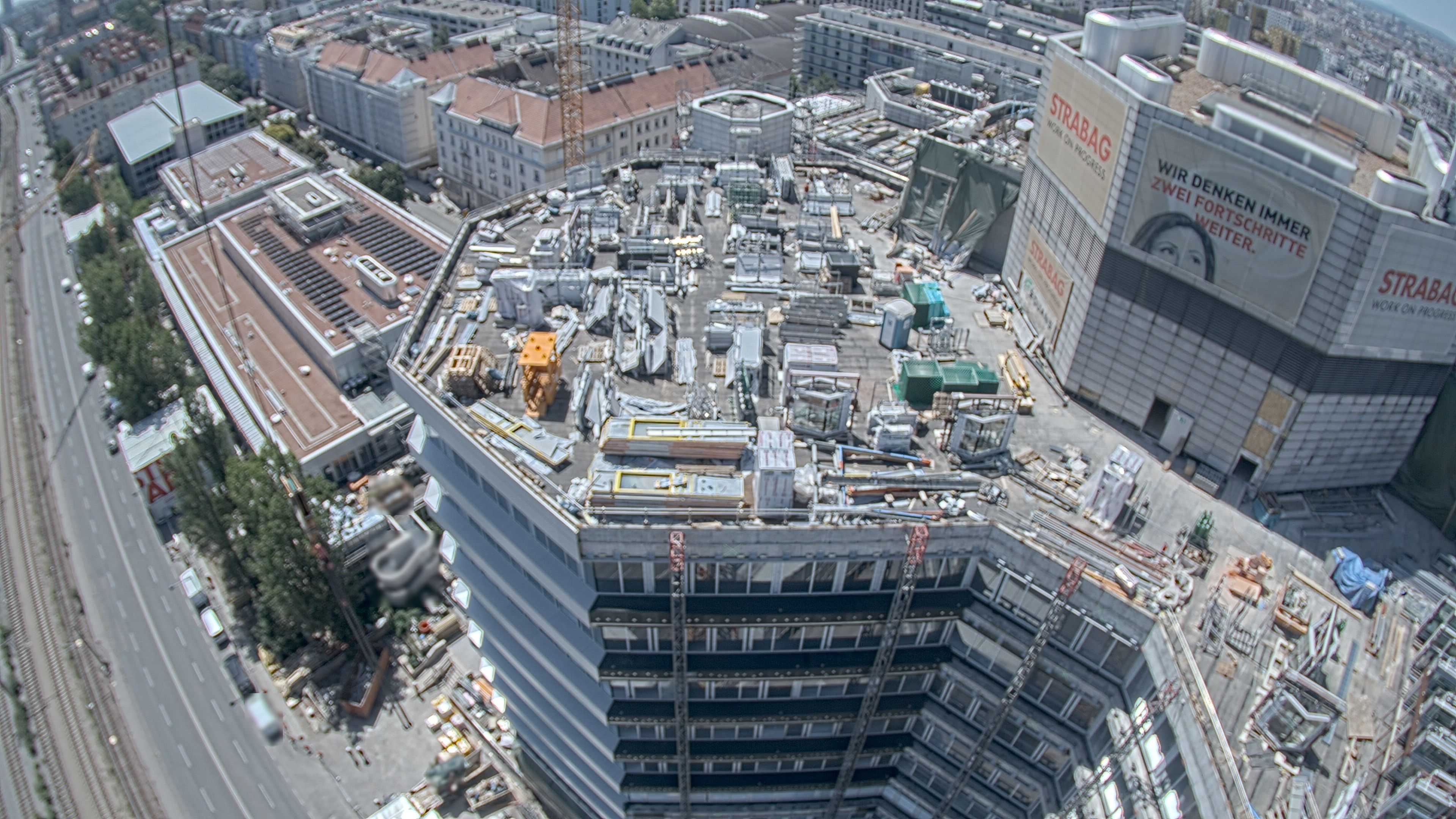 25.06.2026 12:00