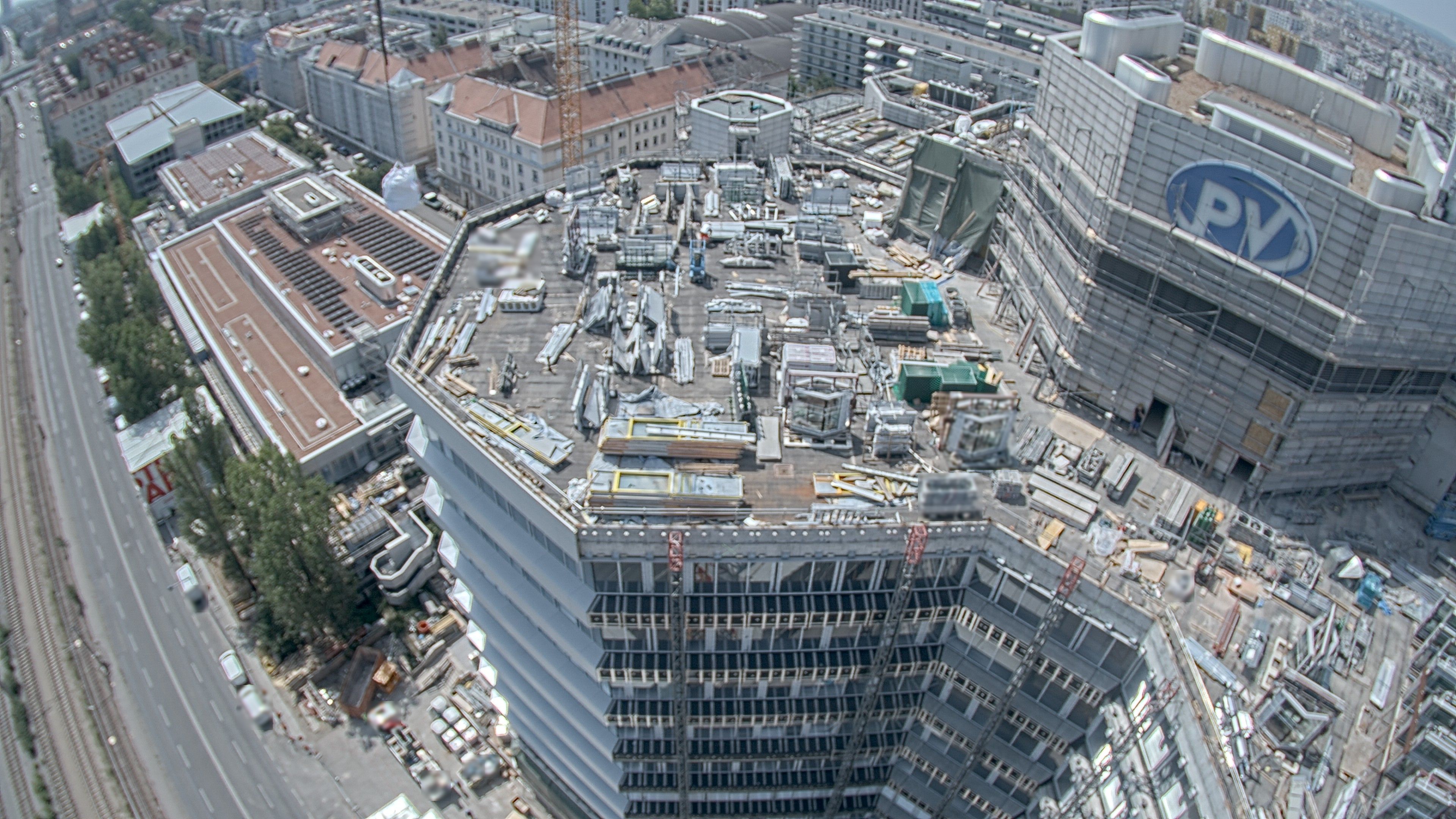 14.07.2026 11:45