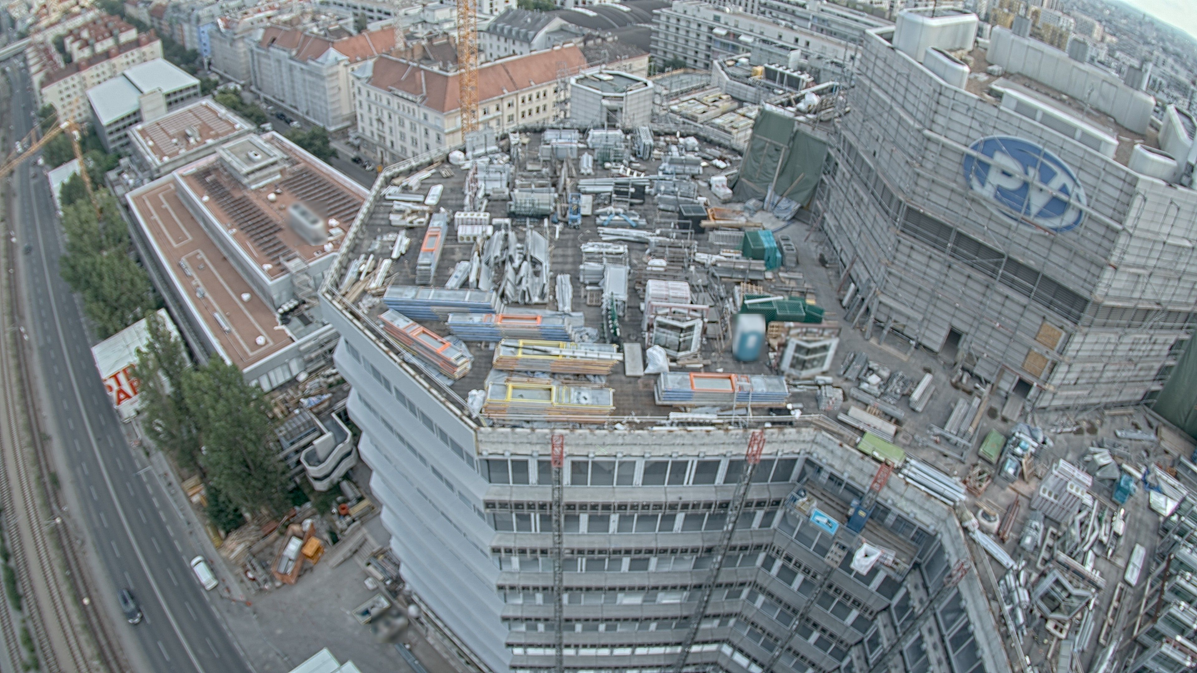 16.07.2026 18:45