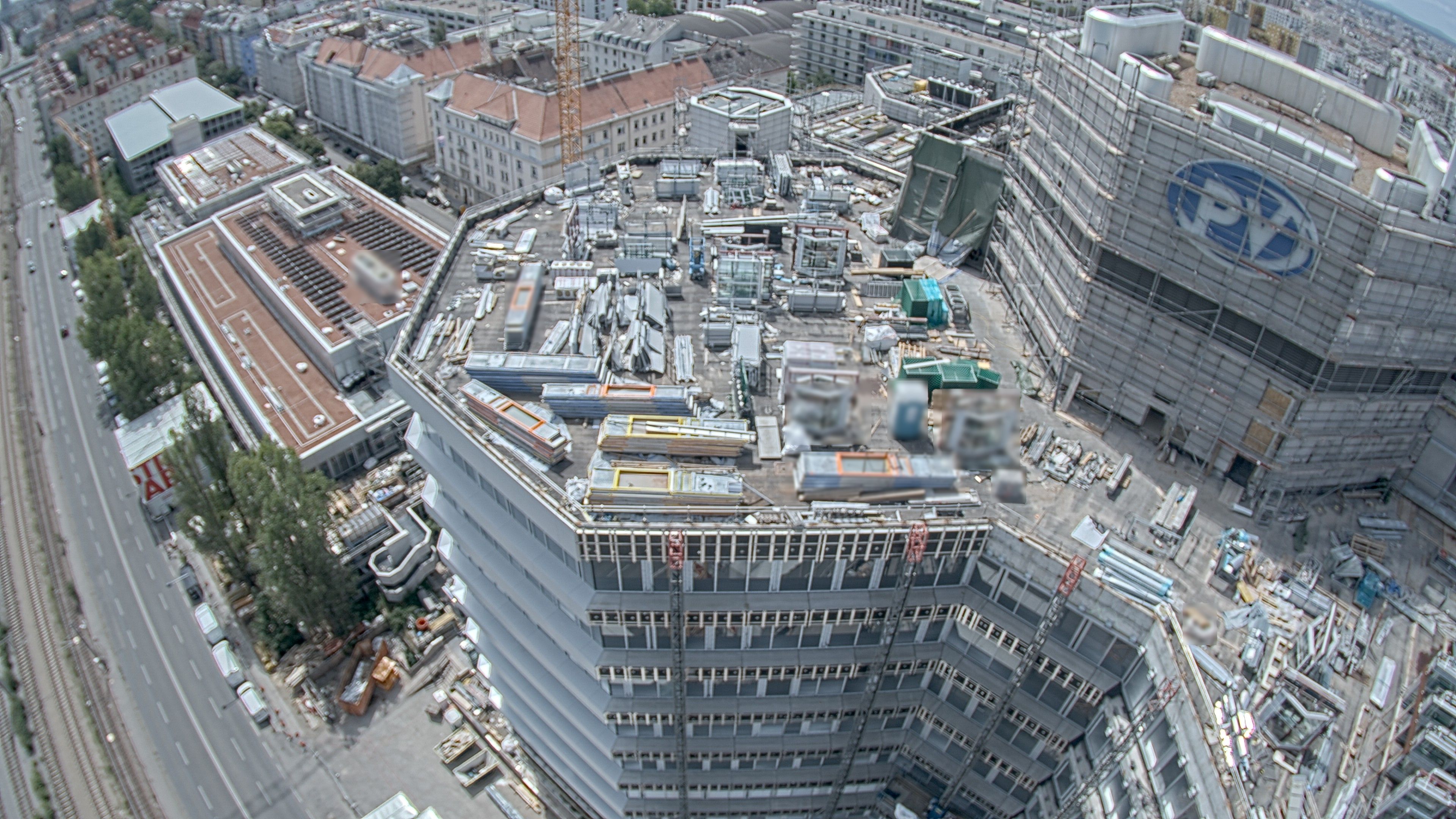 21.07.2026 12:15