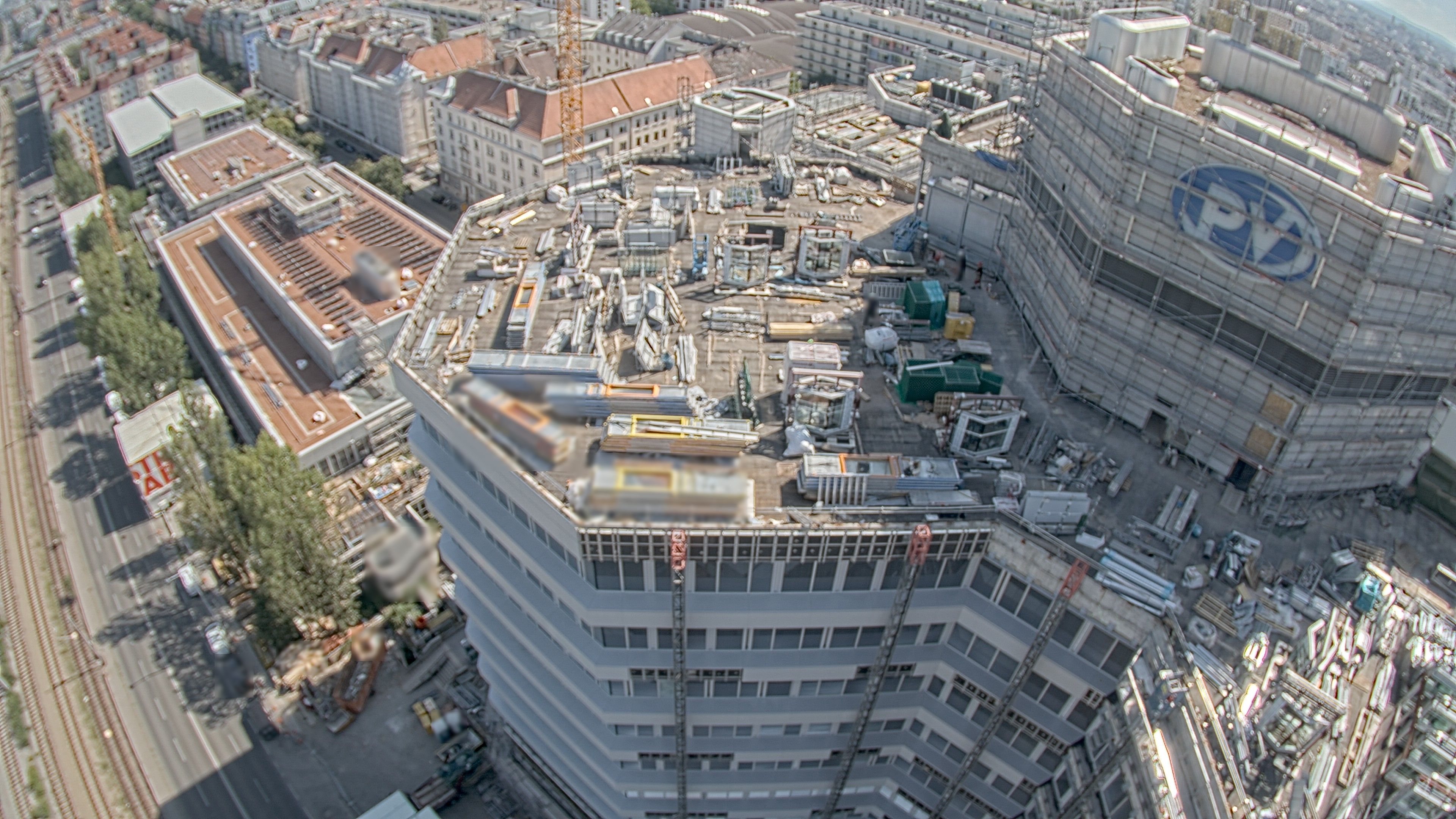 28.07.2026 15:45