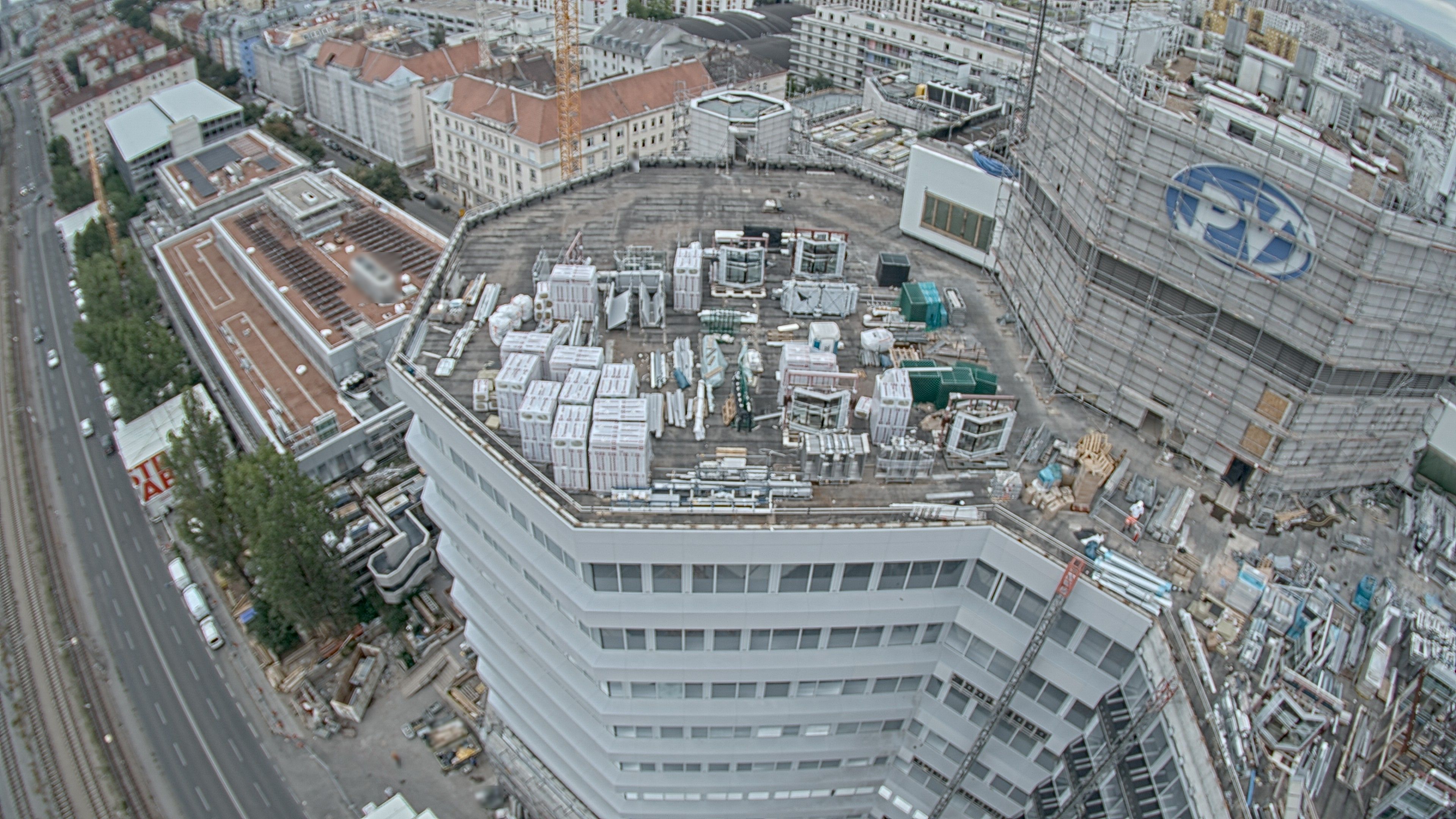 25.08.2026 16:00