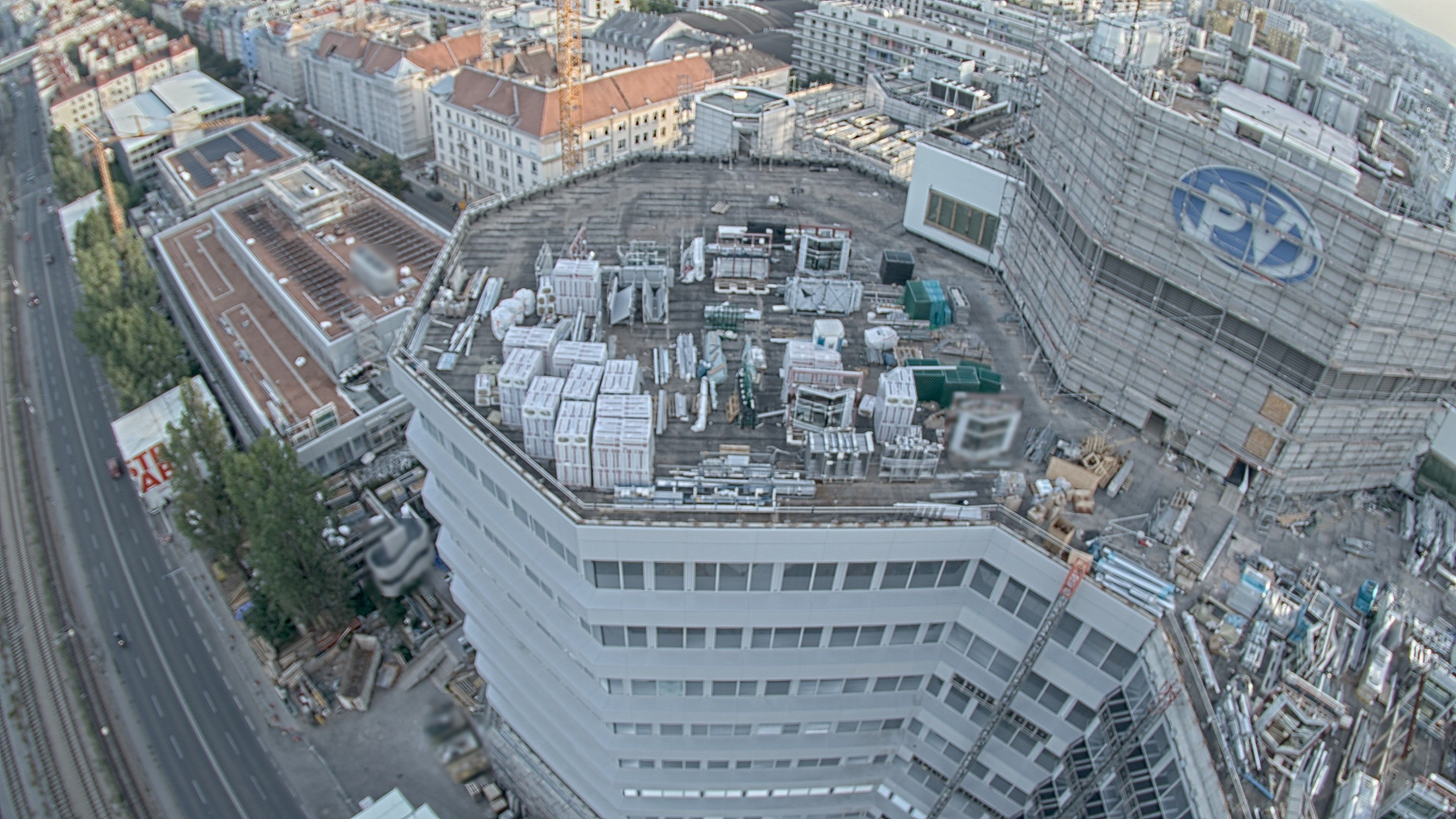 27.08.2026 18:30