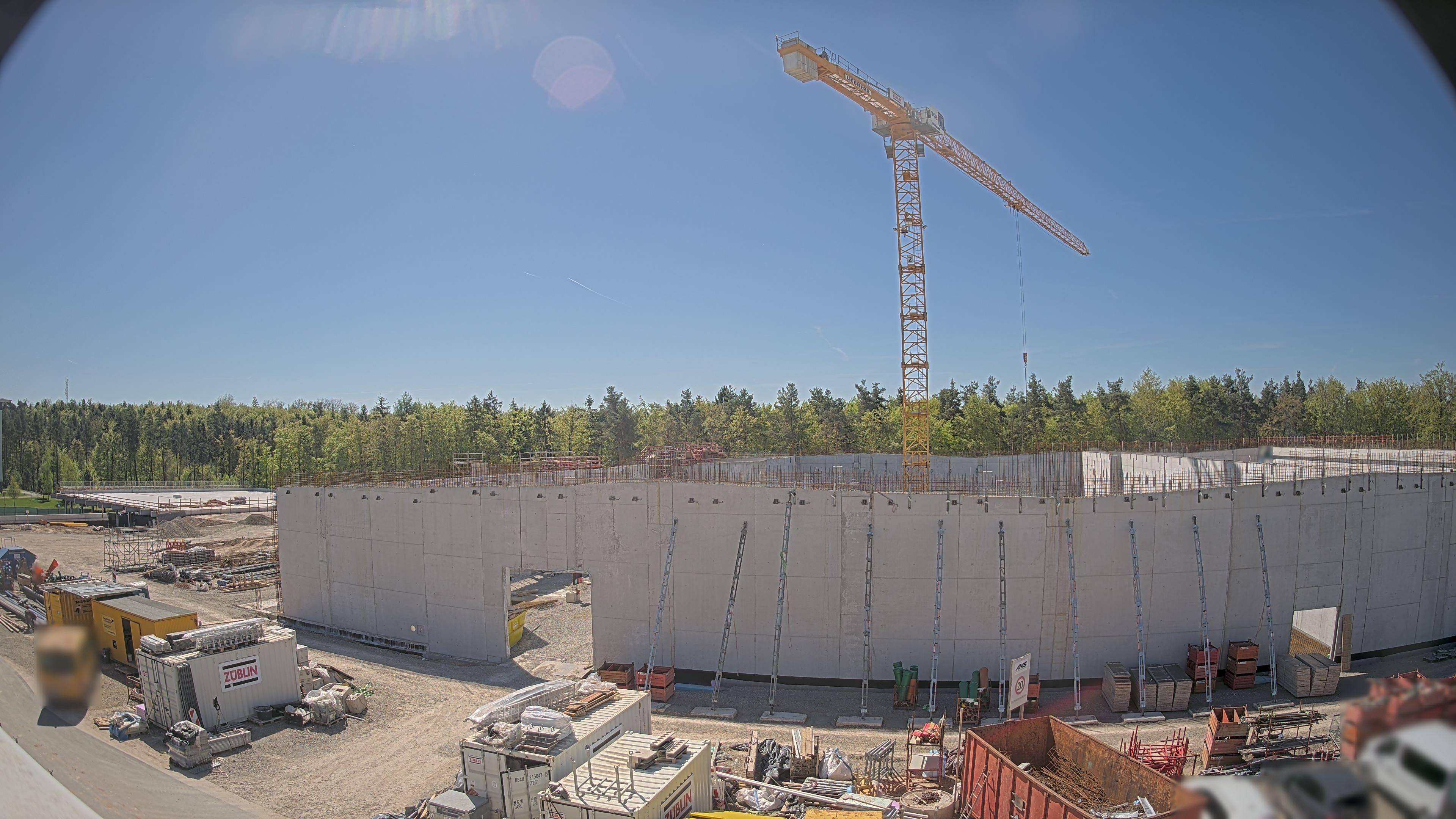 23.04.2026 12:00